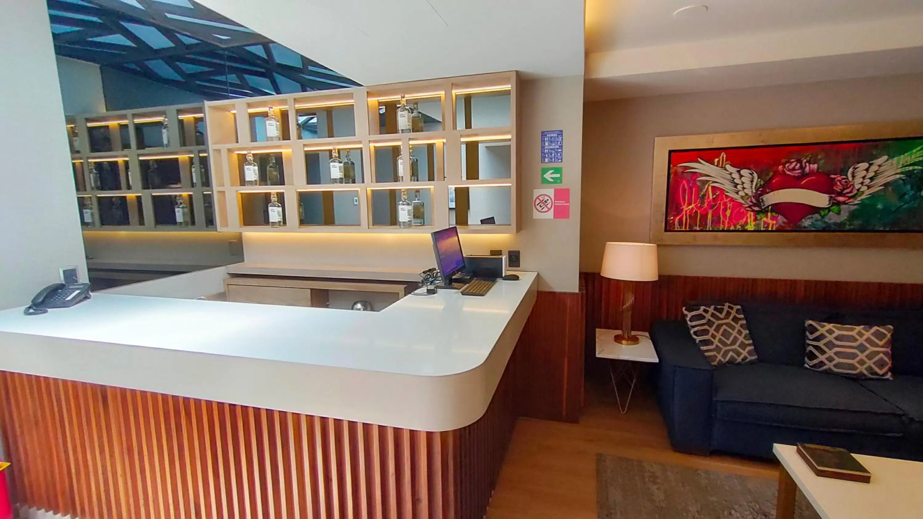 Lounge or bar in Alia Inn Boutique WTC