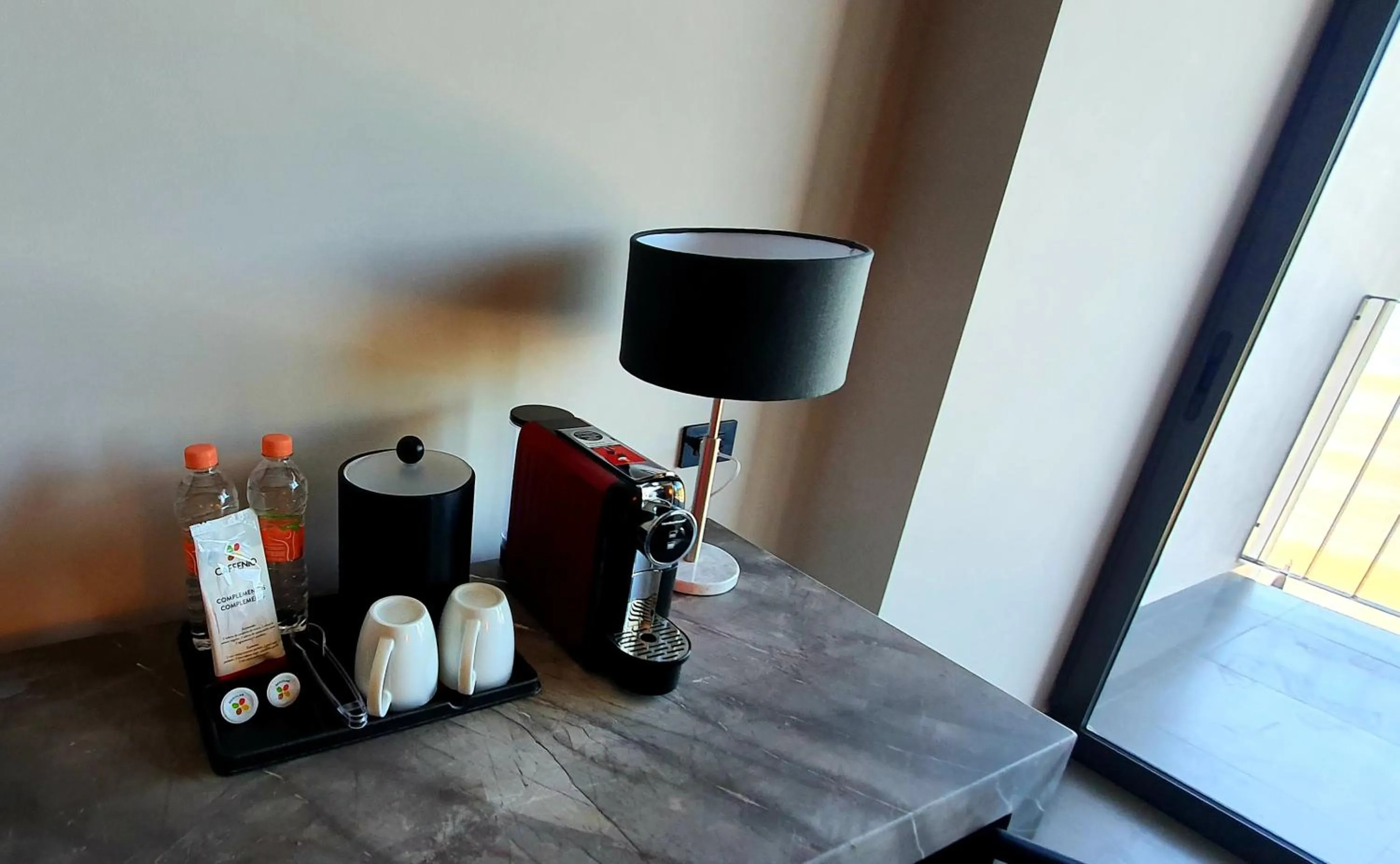 Coffee/tea facilities in Viaggio Resort Mazatlán