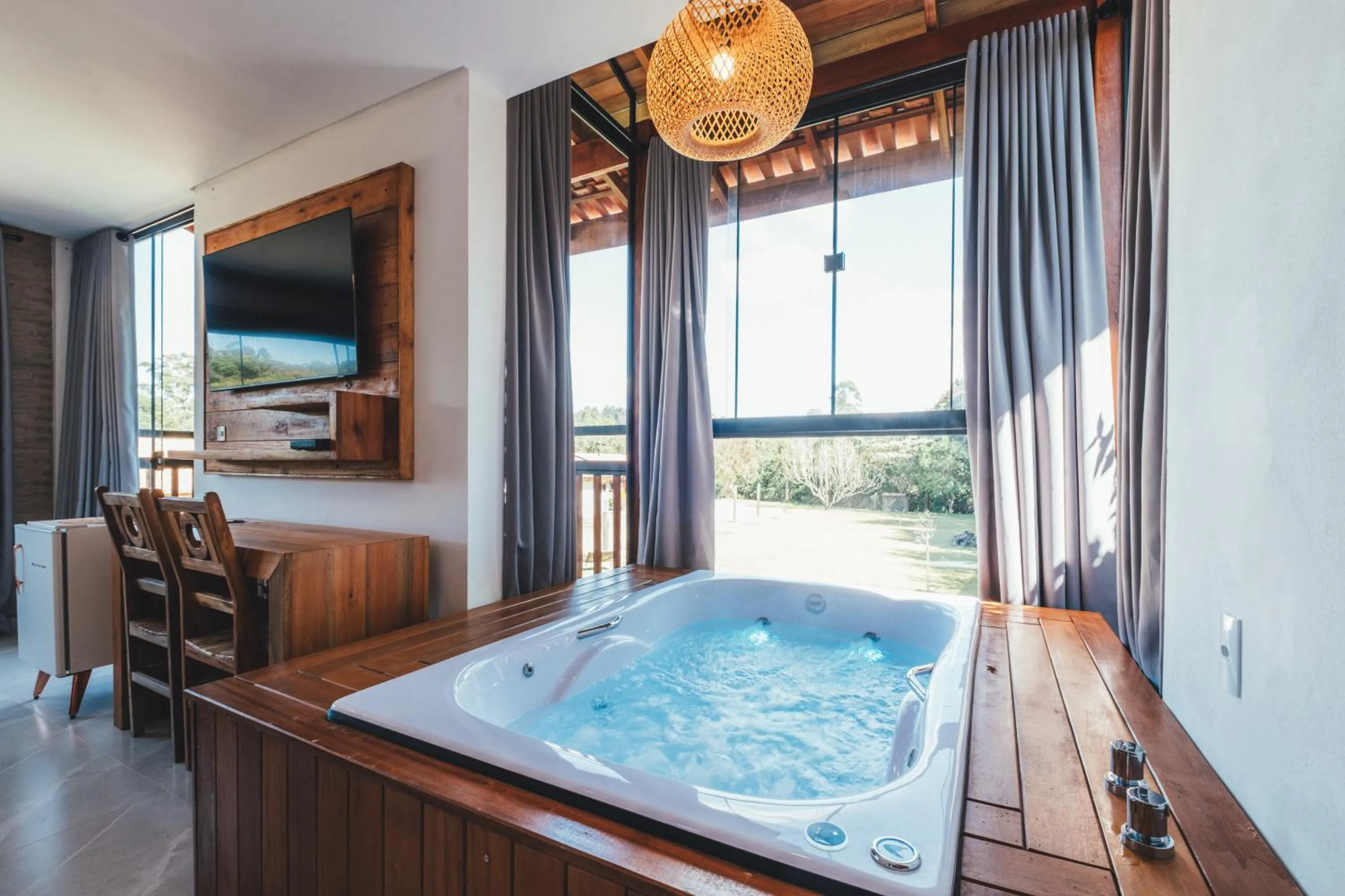 Hot Tub in Pousada Trem Chic