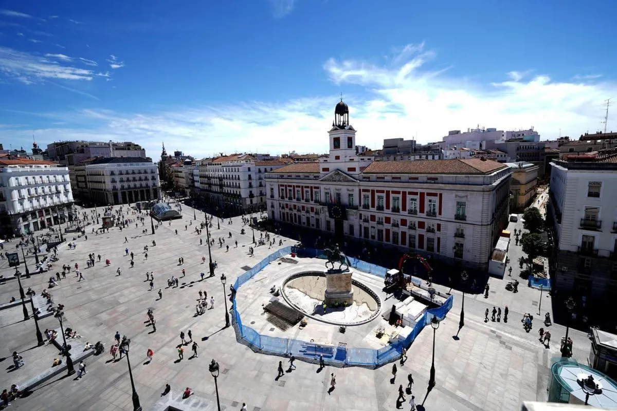 Nearby landmark in PUERTA DEL SOL Carretas APARTAMENTS & Rooms