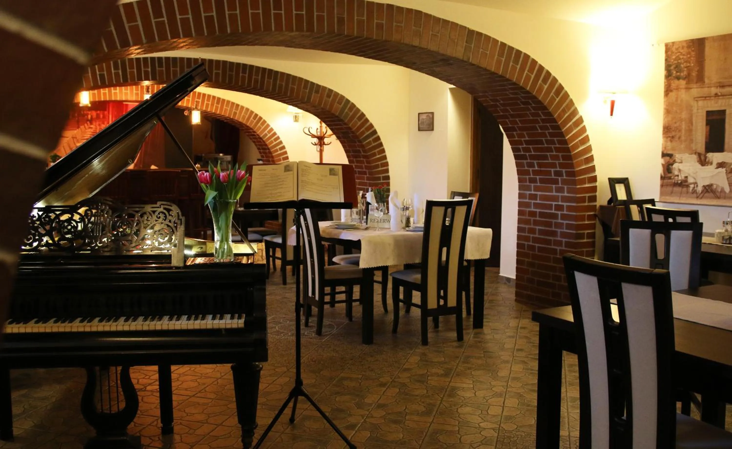 Restaurant/places to eat in Polonia Raciborz