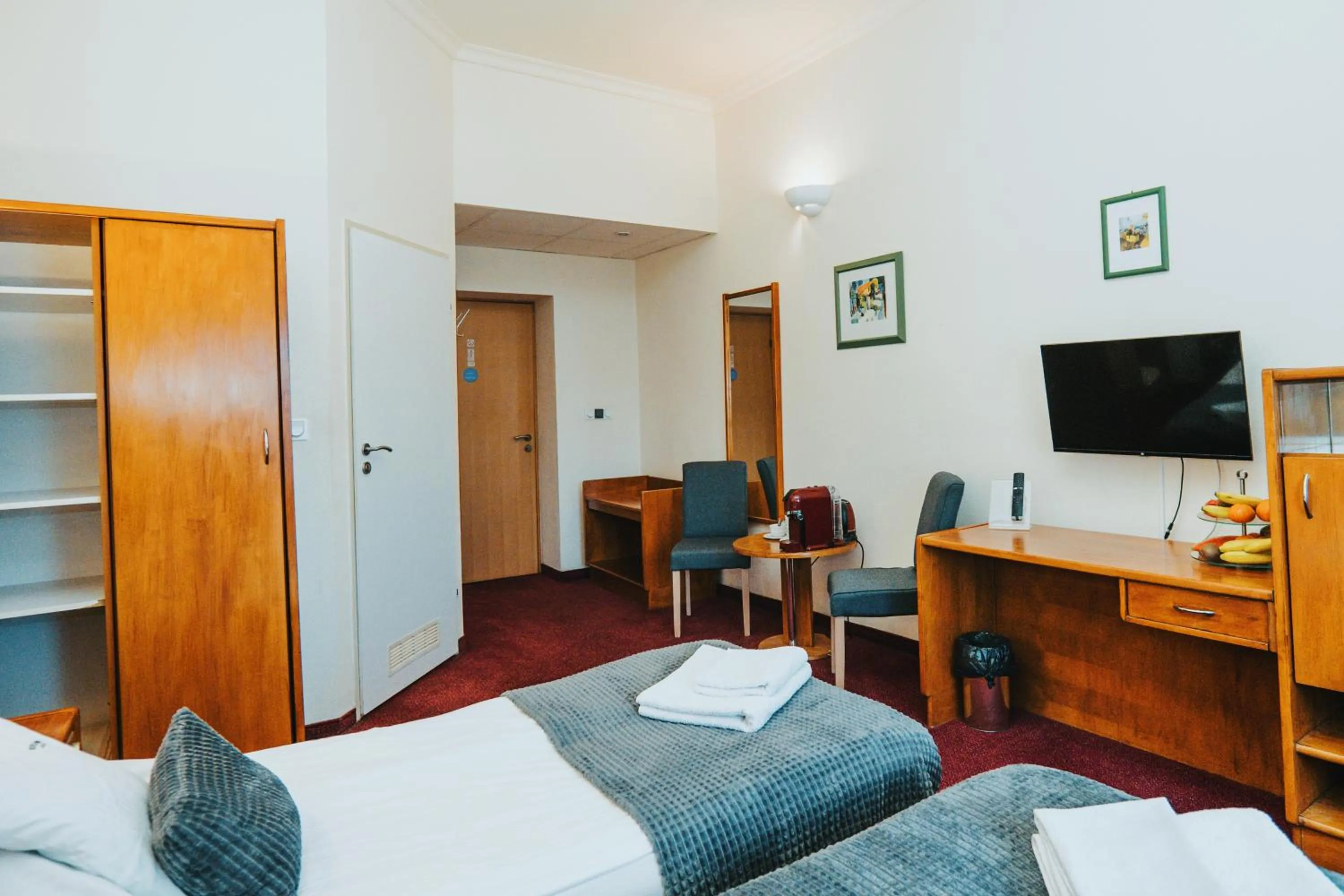 Bed in Polonia Raciborz