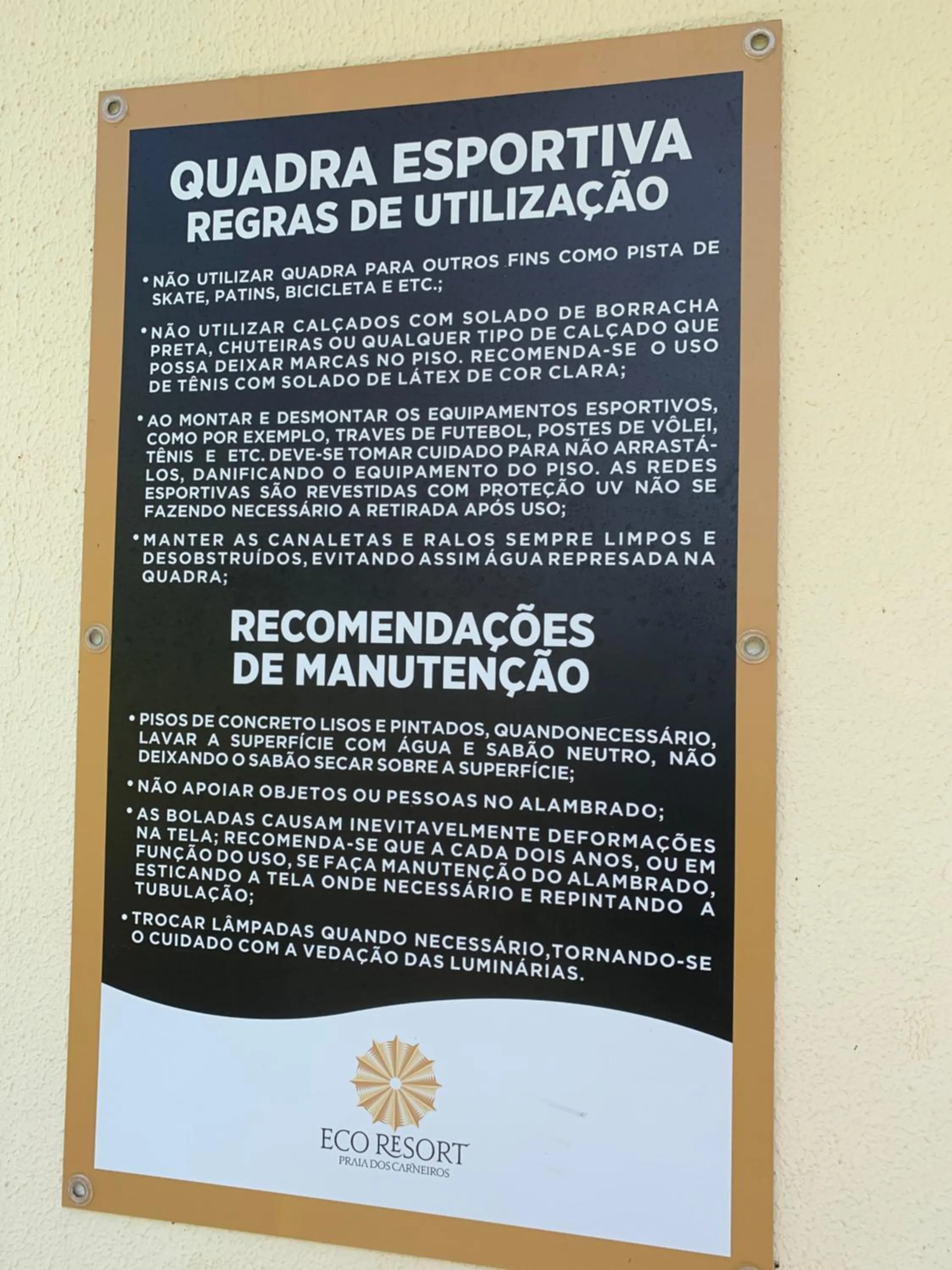 Tennis court in FLAT ECO RESORT PRAIA DOS CARNEIROS