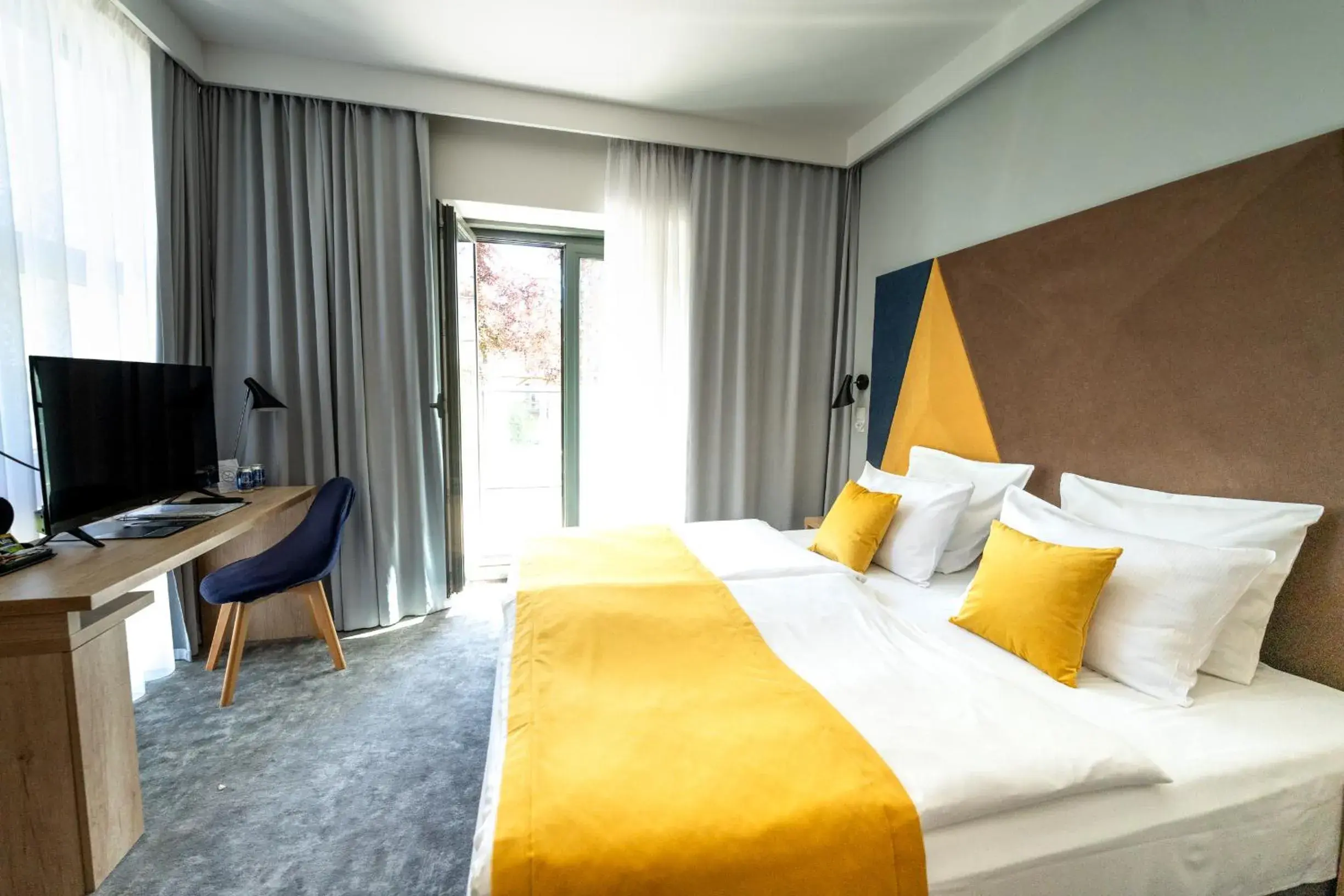 TV and multimedia, Bed in Villa Ozone TV and multimedia, Bed in Villa Ozone