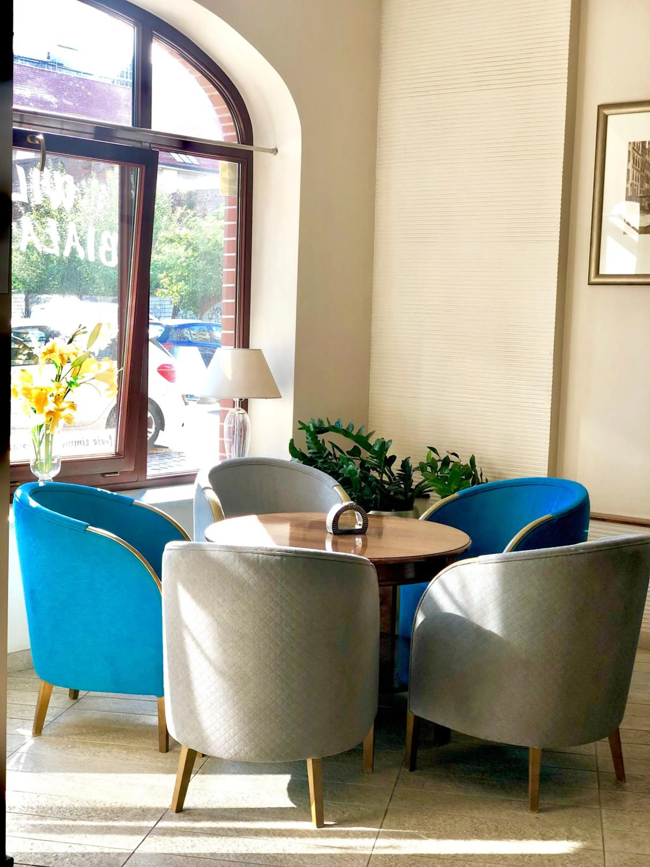 Lobby or reception in Willa Biala Lilia Old Town