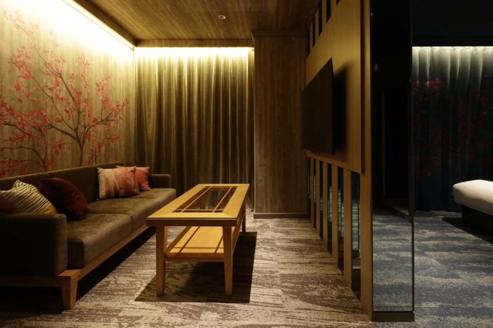 Living room in Yatomi Hotel Nuqu Natural Hot Spring