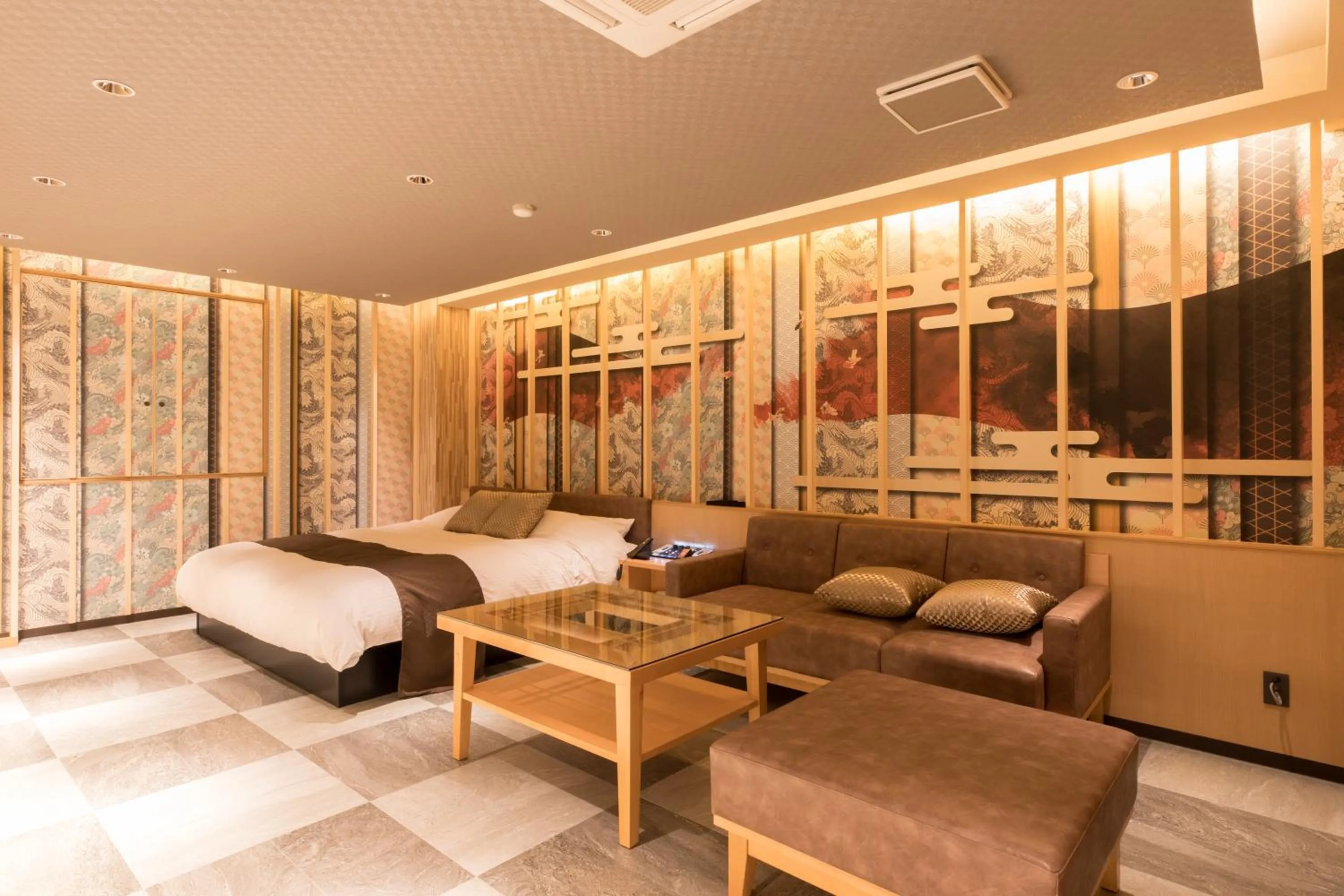 Living room in Yatomi Hotel Nuqu Natural Hot Spring