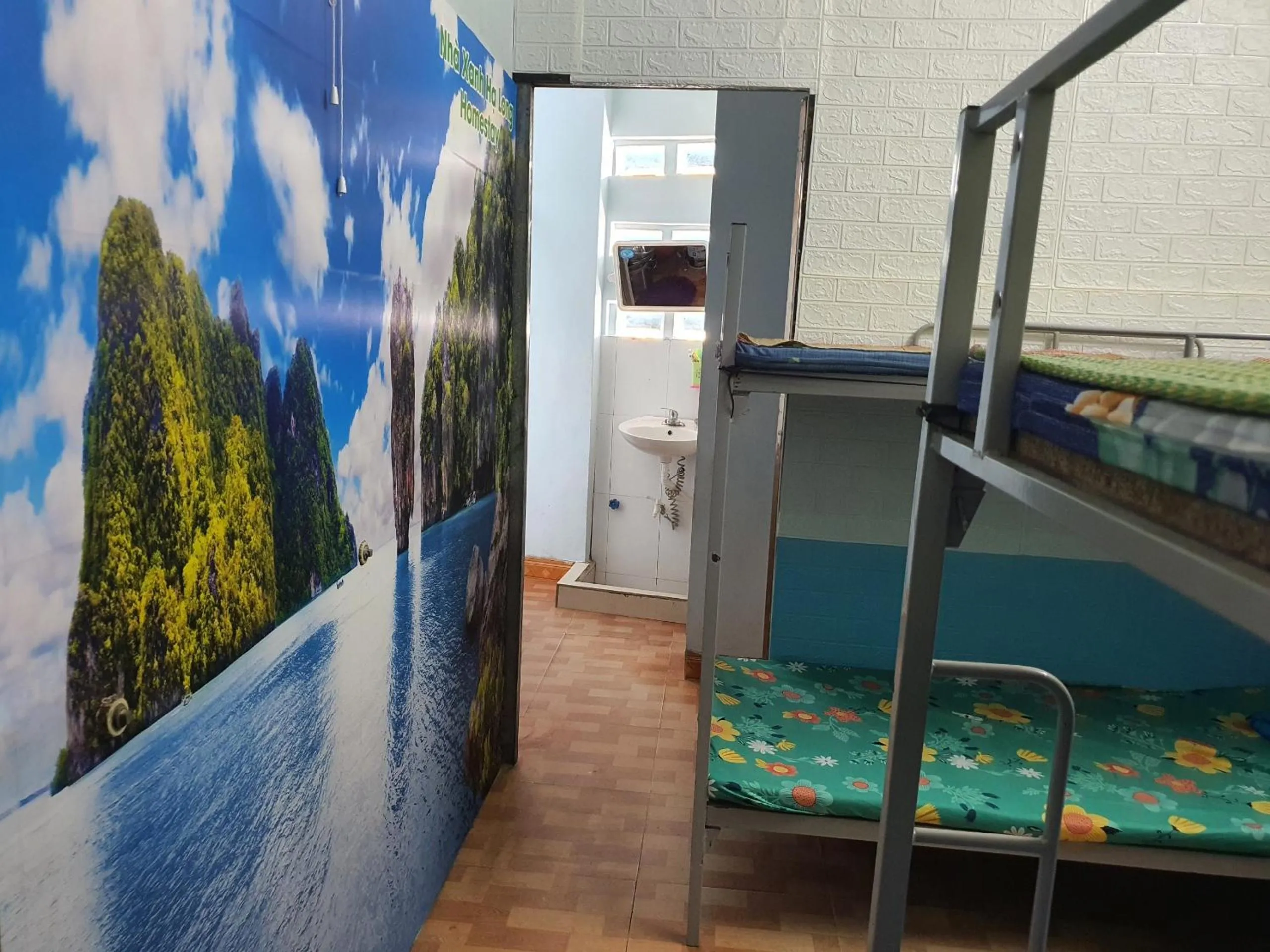 Bed in Nha Xanh Ha Long Homestay