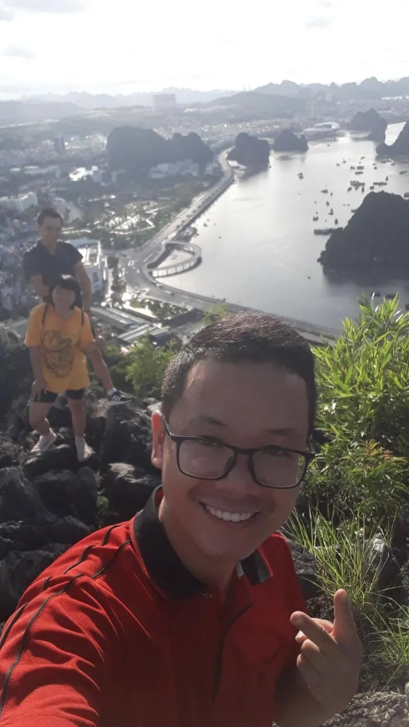 Nha Xanh Ha Long Homestay