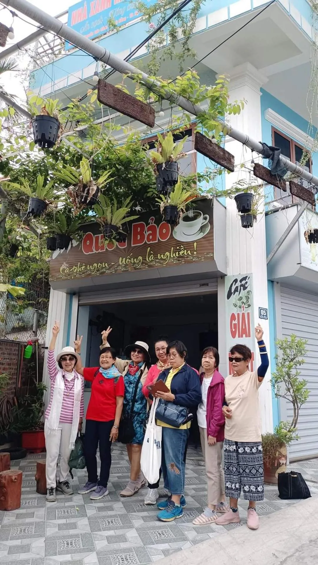 Nha Xanh Ha Long Homestay