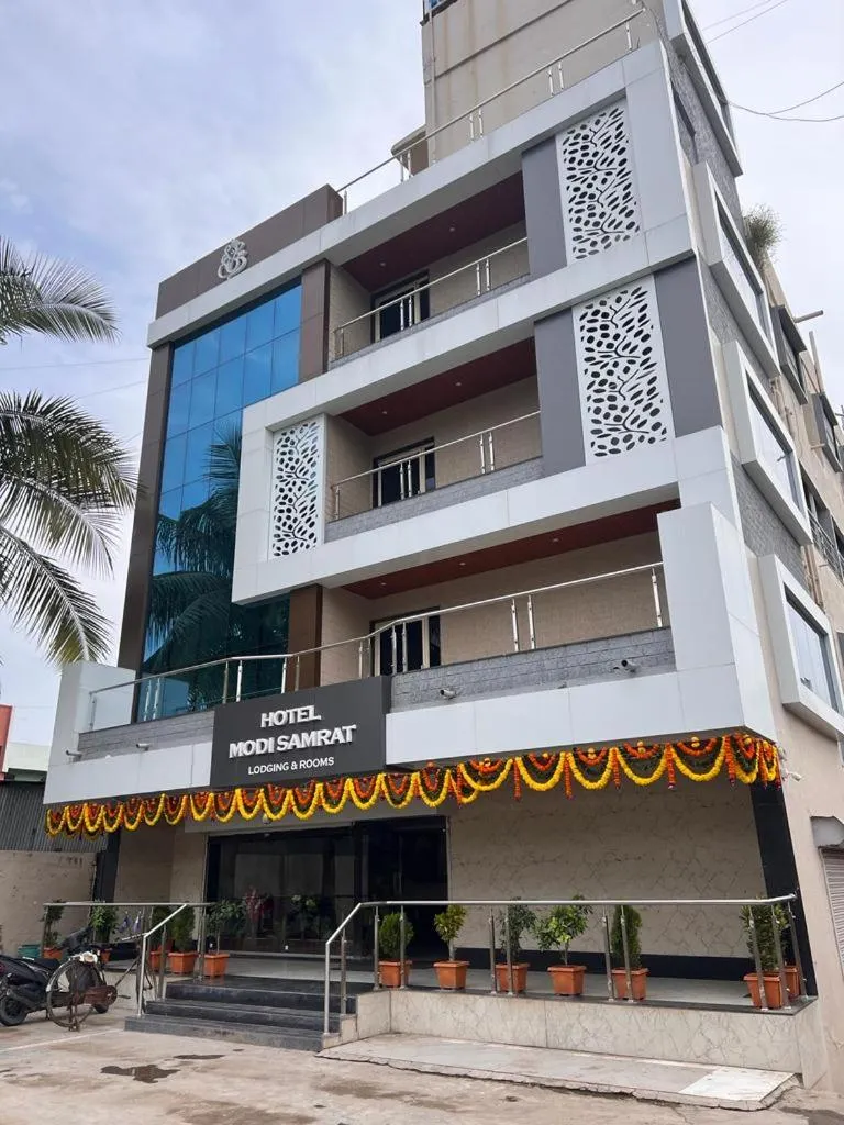 Hotel Modi Samrat