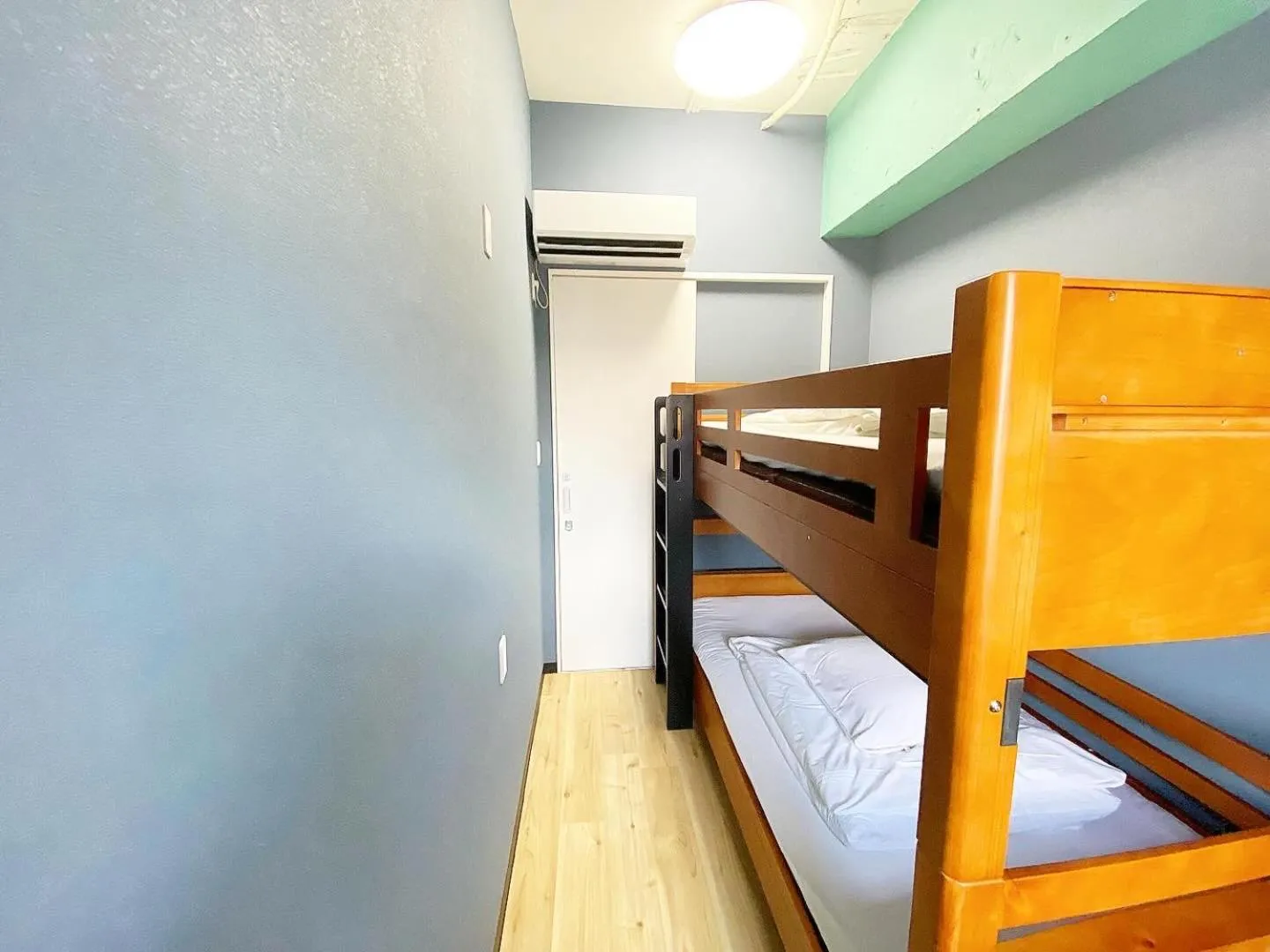 Bed in STAY WORK ASAKUSA guest house 浅草店