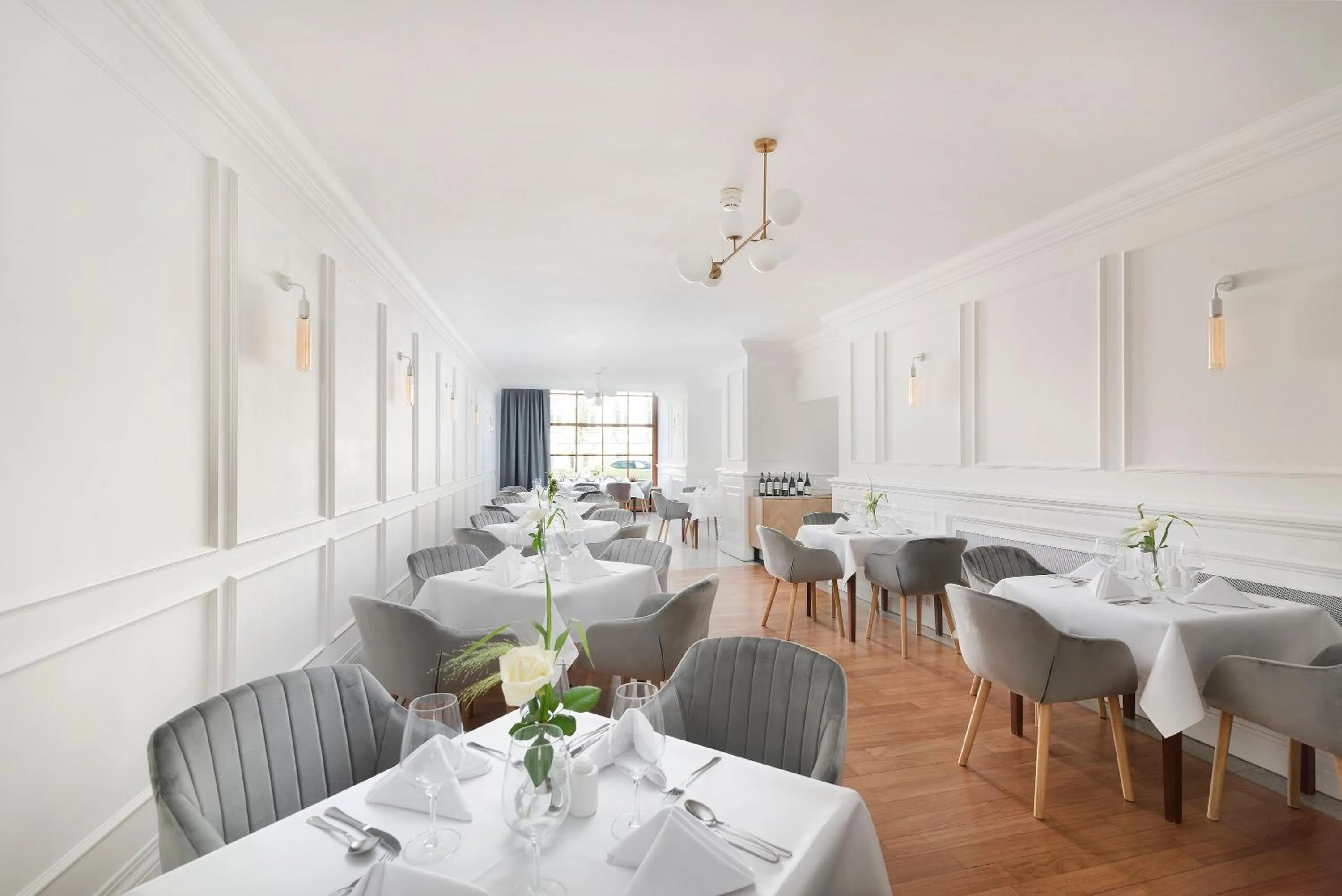 Restaurant/places to eat in IBB Hotel Grand Hotel Lublin