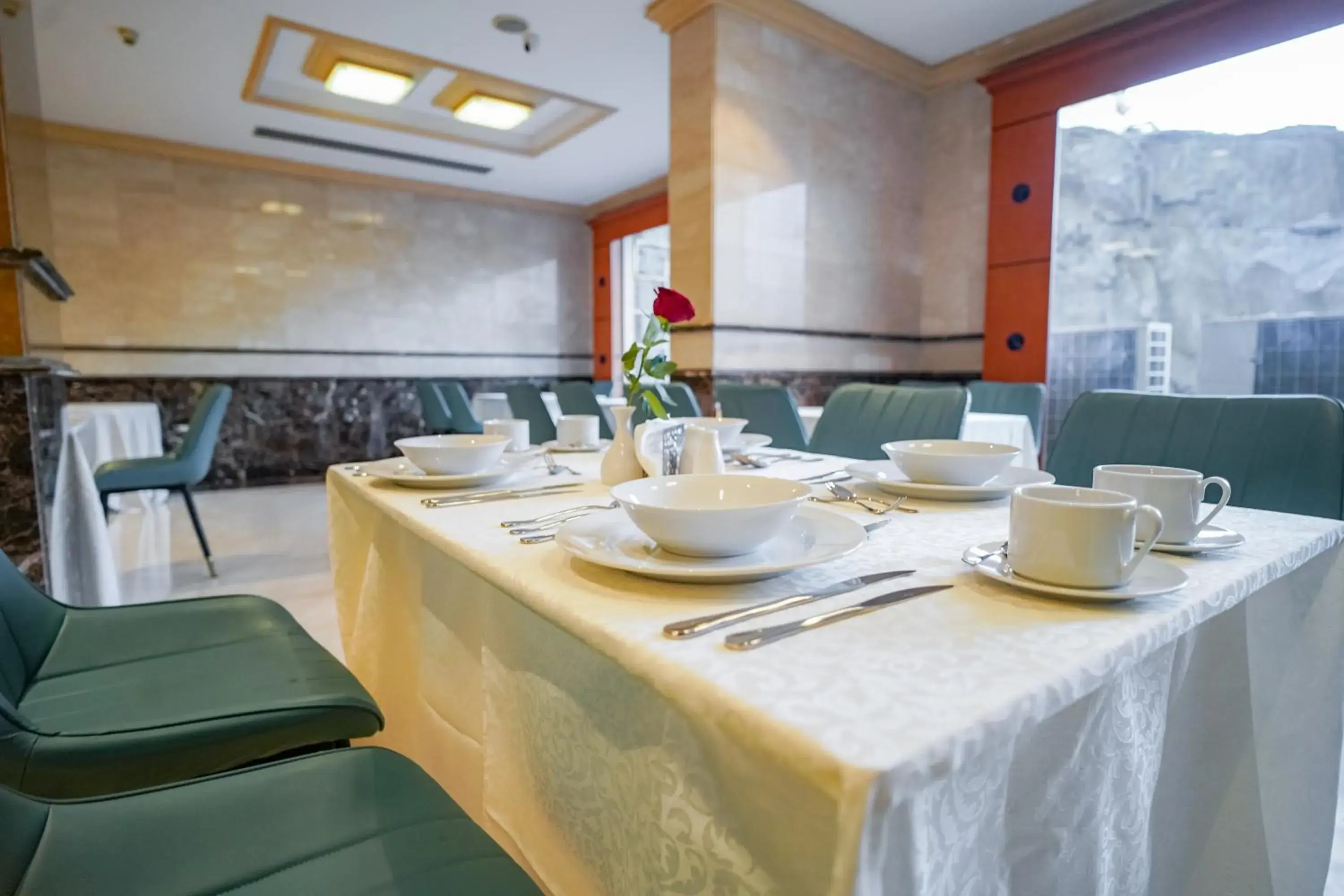 Restaurant/places to eat in Emaar Al Noor Restaurant/places to eat in Emaar Al Noor