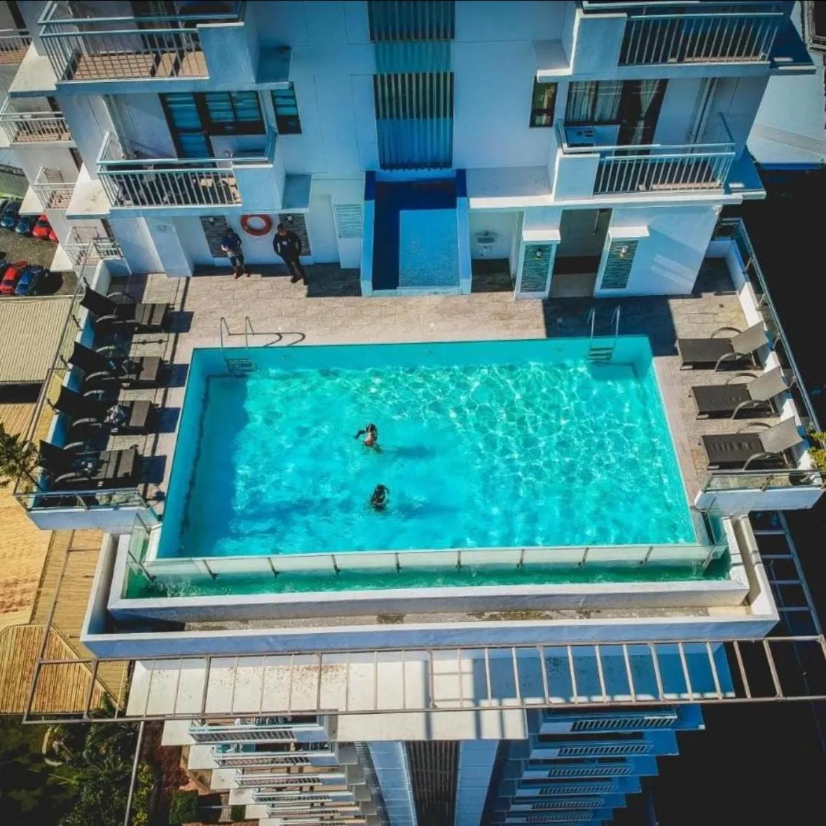 Swimming pool in Mabolo Garden Flats Cebu