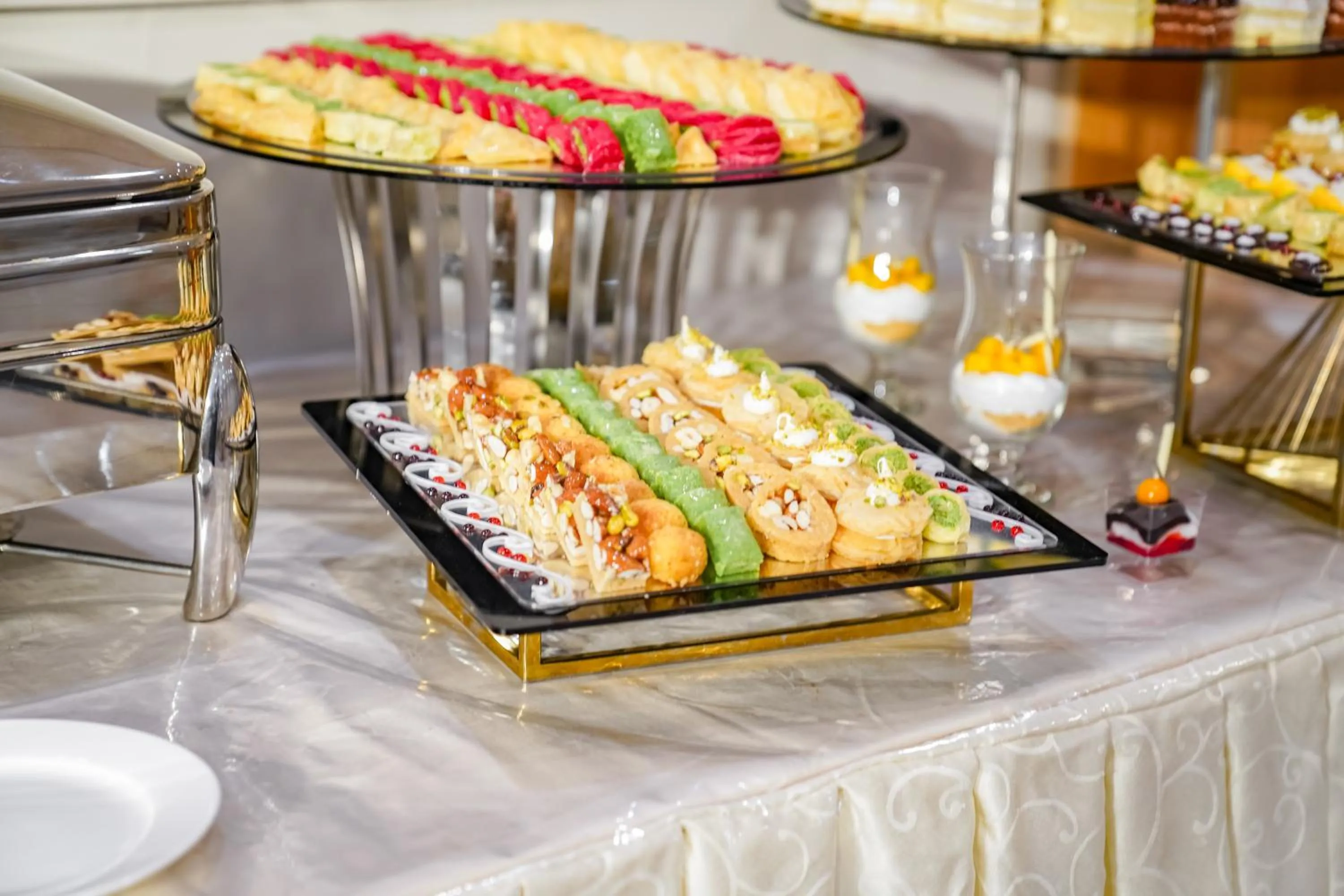 Food in Emaar Al Manar