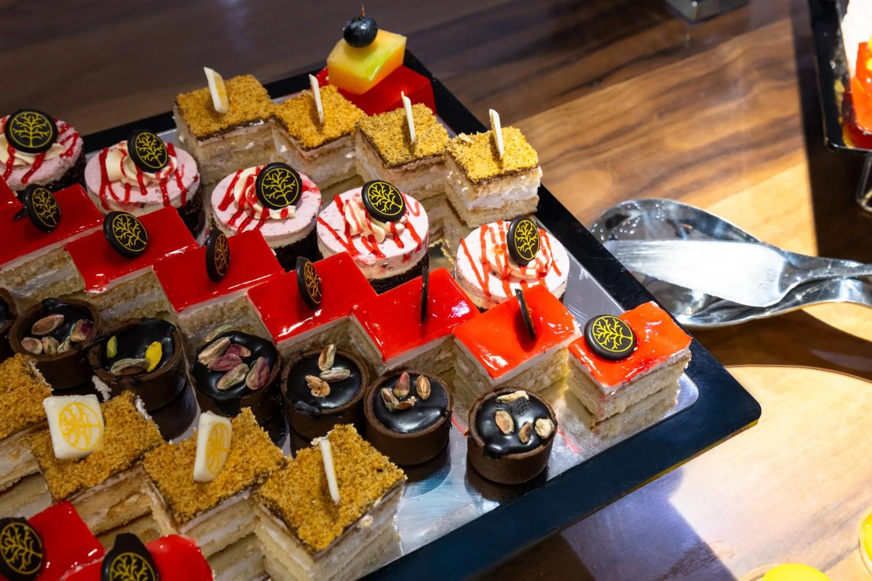 Buffet breakfast in Emaar Al Manar