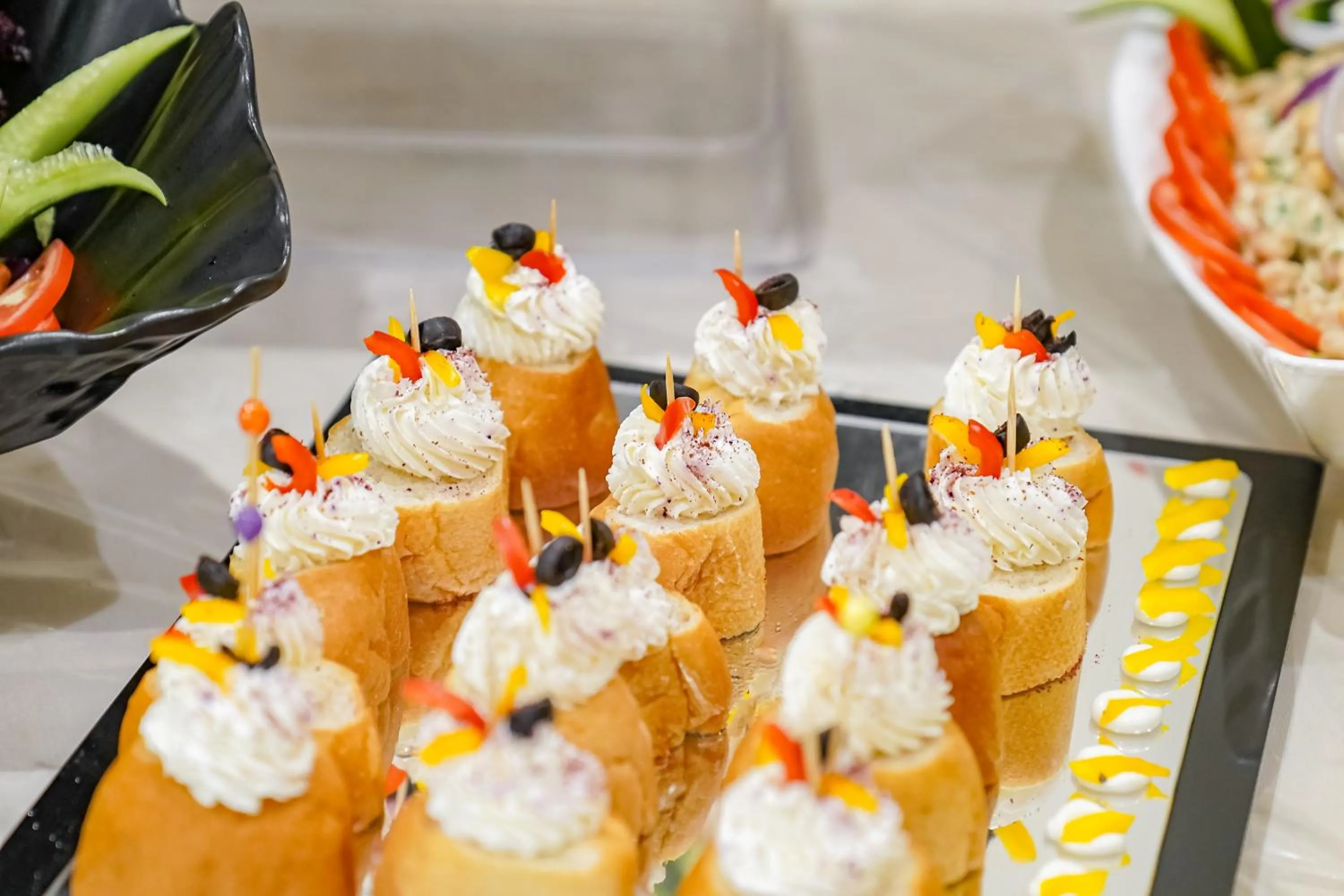 Food in Emaar Al Manar