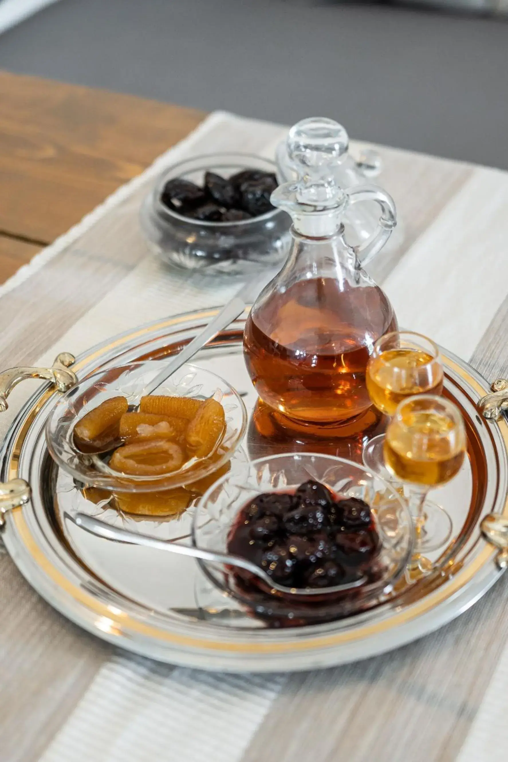 Food and drinks in Naxian Air Food and drinks in Naxian Air