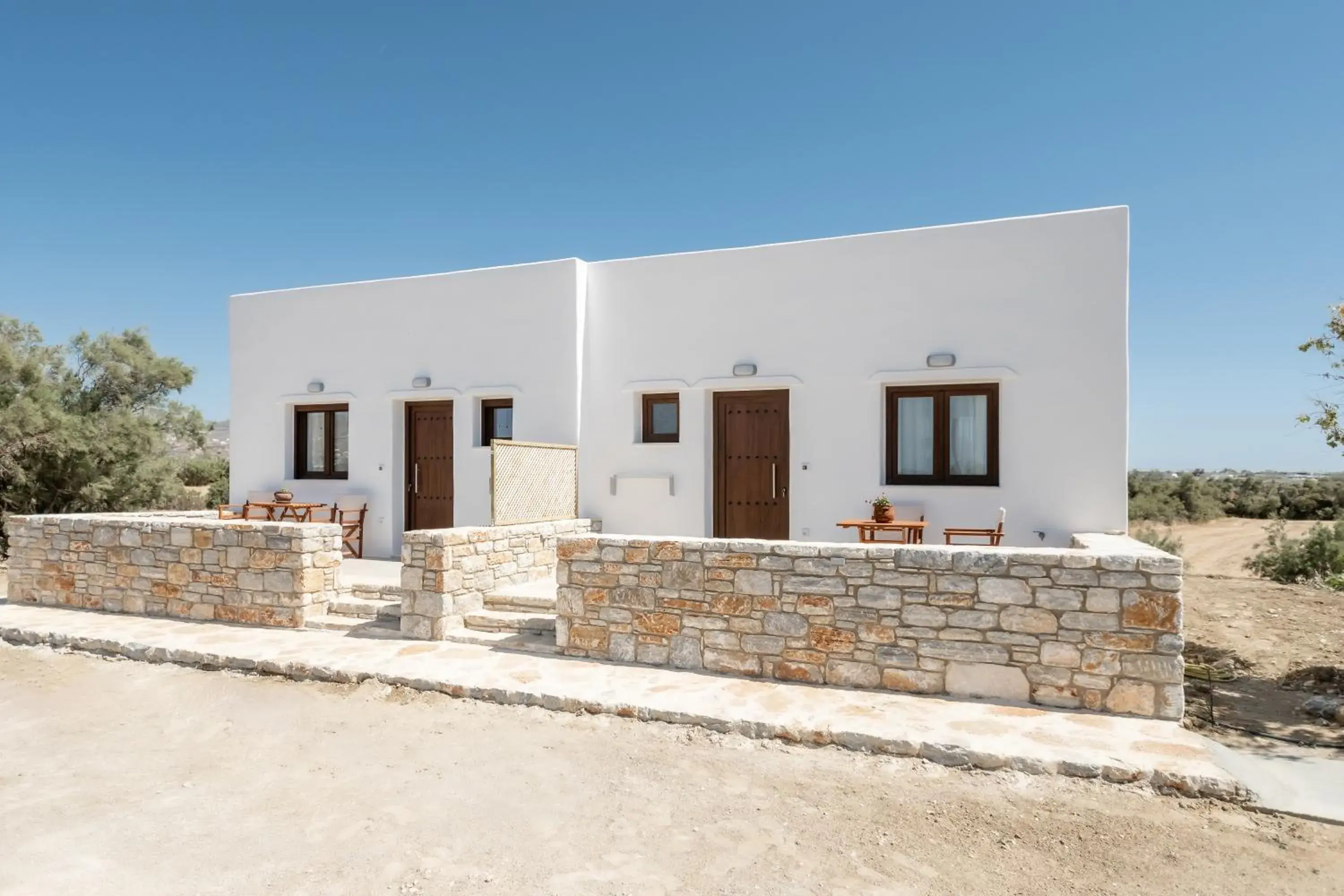 Property building in Naxian Air Property building in Naxian Air