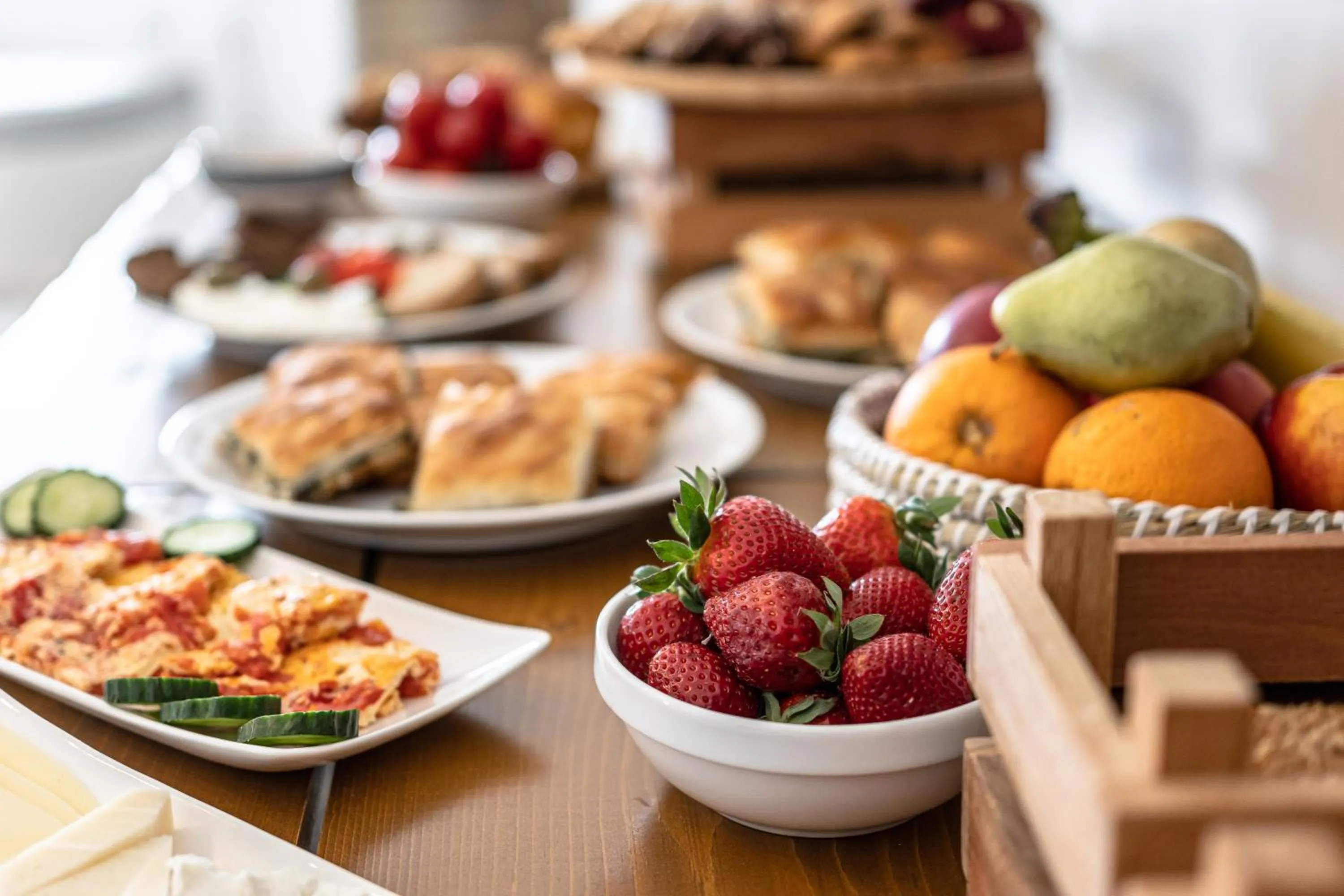 Buffet breakfast in Naxian Air