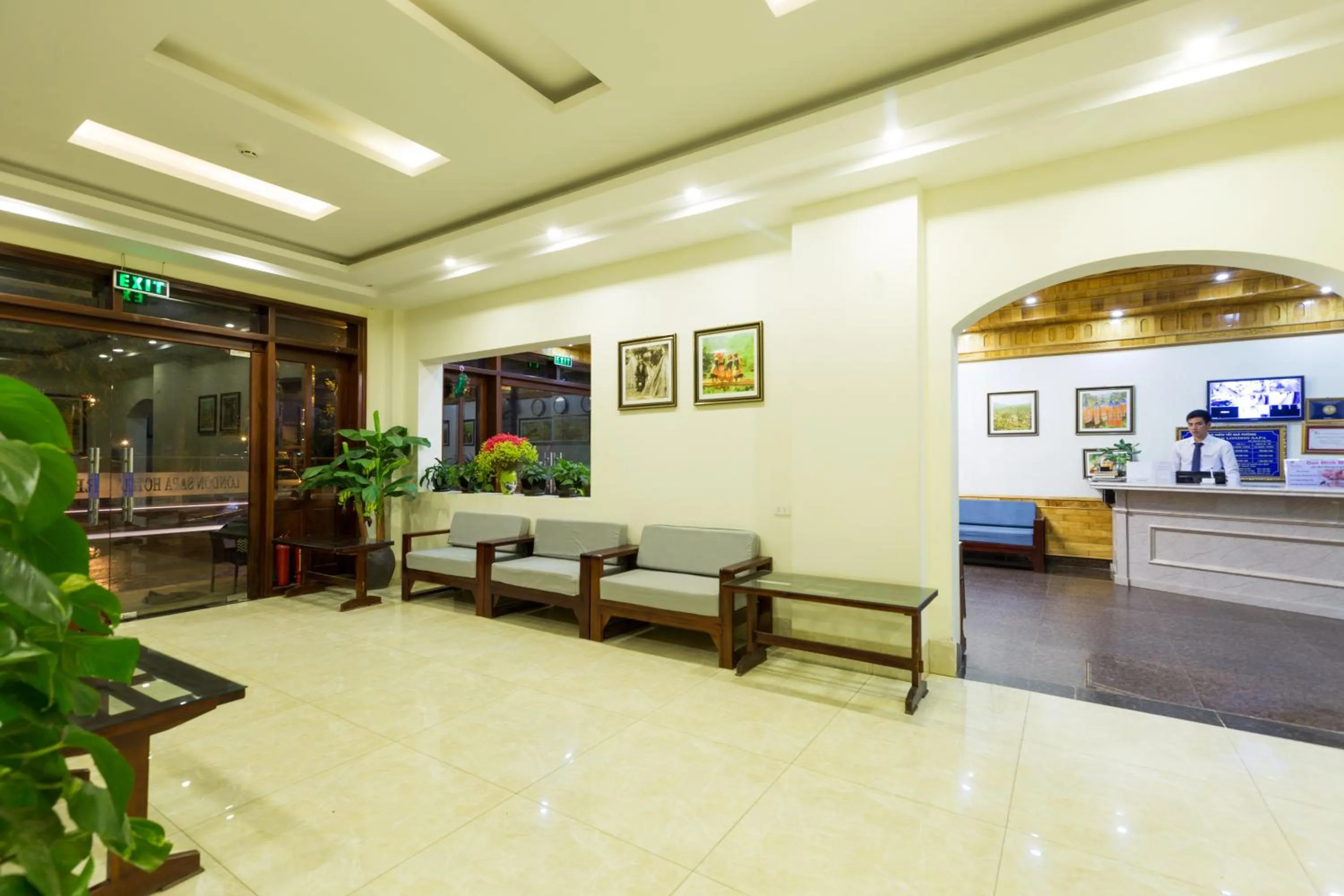 Lobby or reception in London Sa Pa Hotel