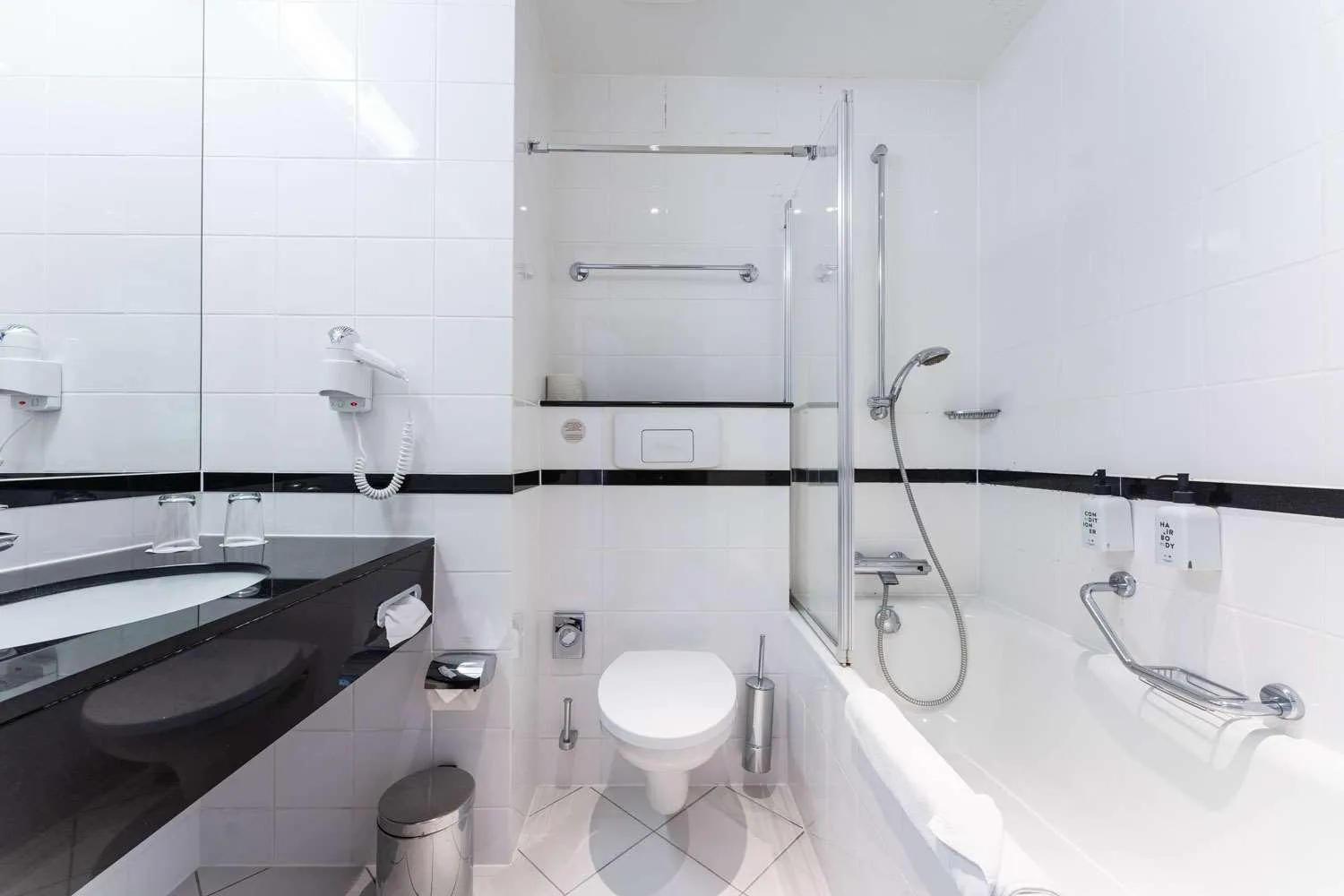 Bathroom in Scandic Gdańsk