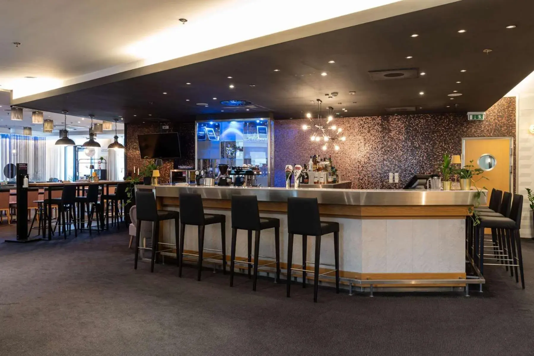 Lounge or bar in Scandic Gdańsk Lounge or bar in Scandic Gdańsk