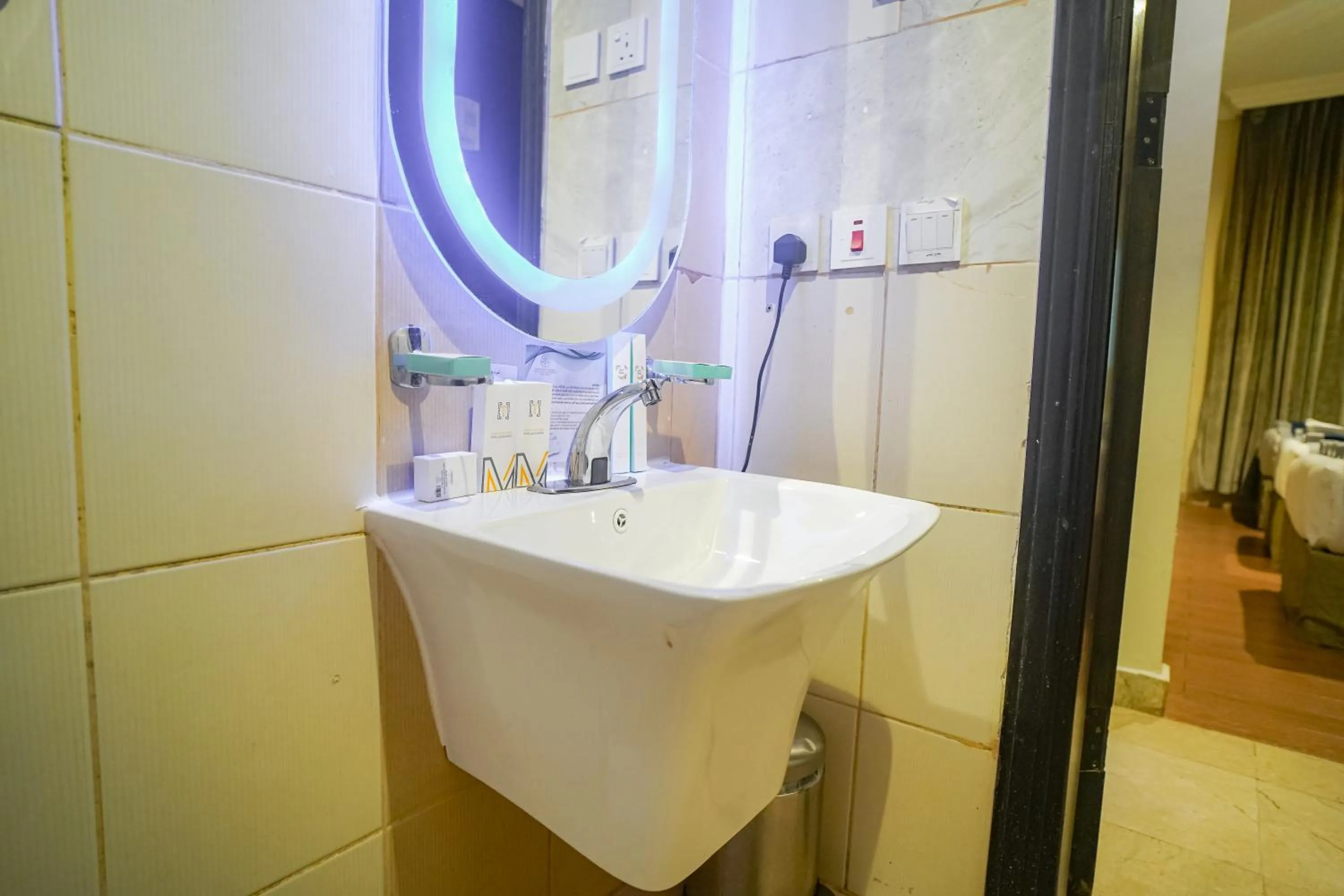 Bathroom in Emaar Al Khalil