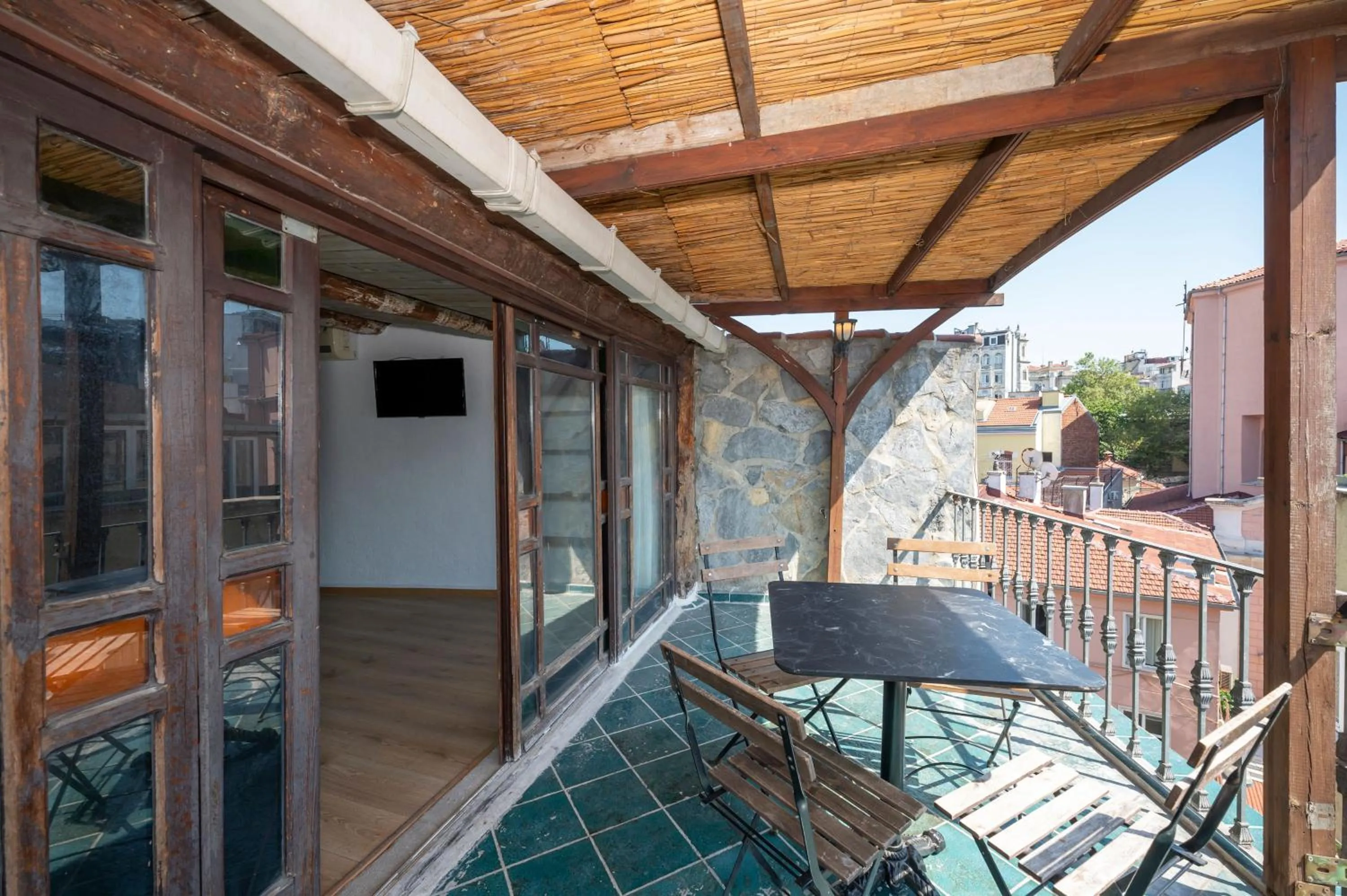 Balcony/Terrace in Taksim Antique Hotel