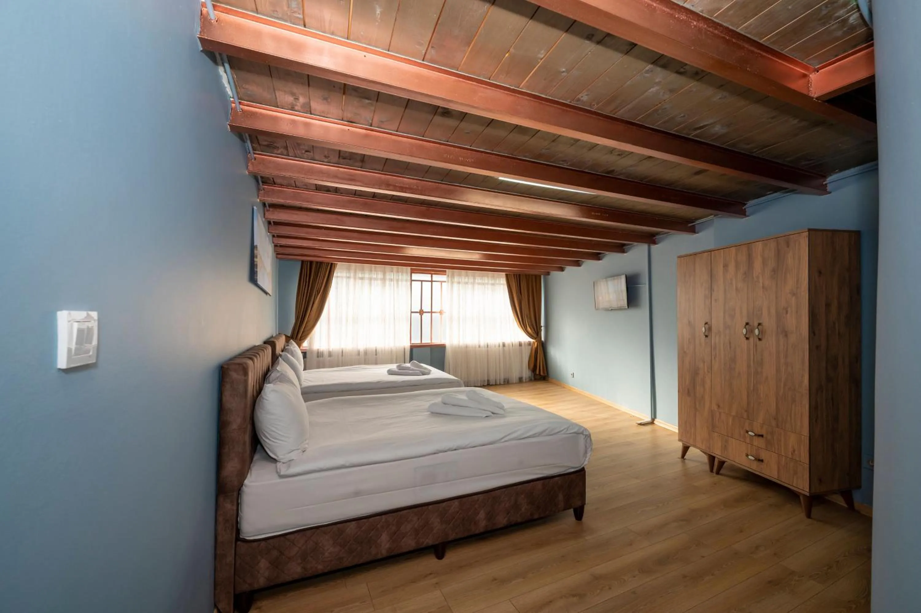 wardrobe, Bed in Taksim Antique Hotel