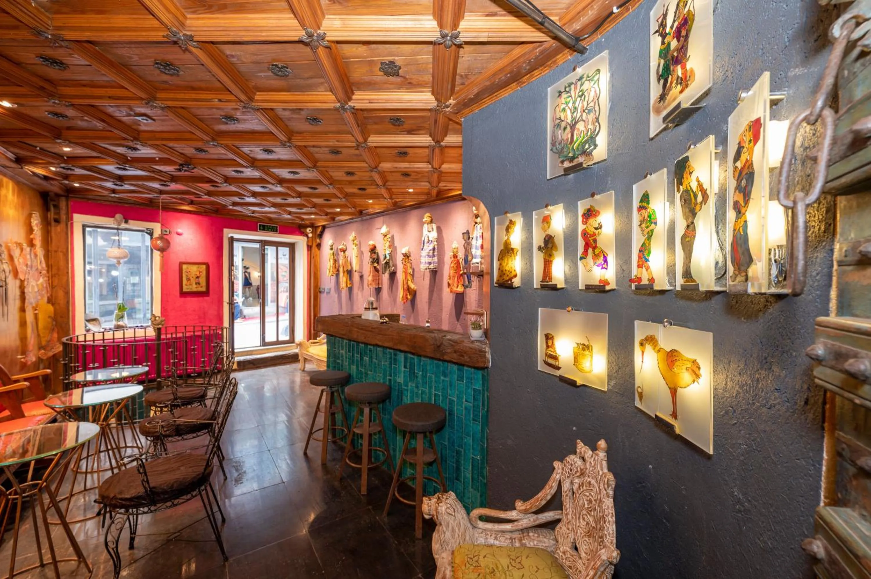 Coffee/tea facilities in Taksim Antique Hotel