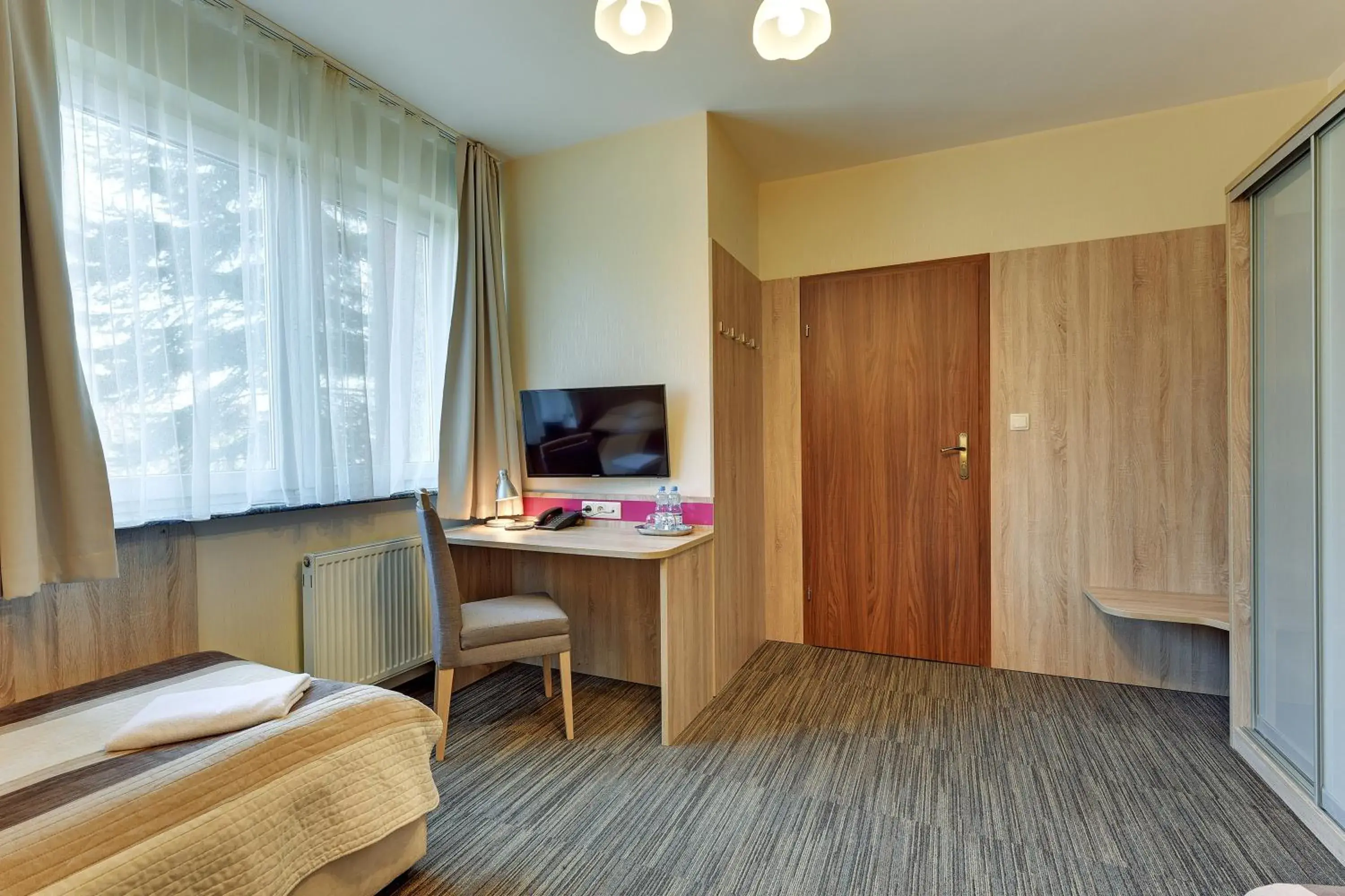 Large Twin Room in Abak Large Twin Room in Abak