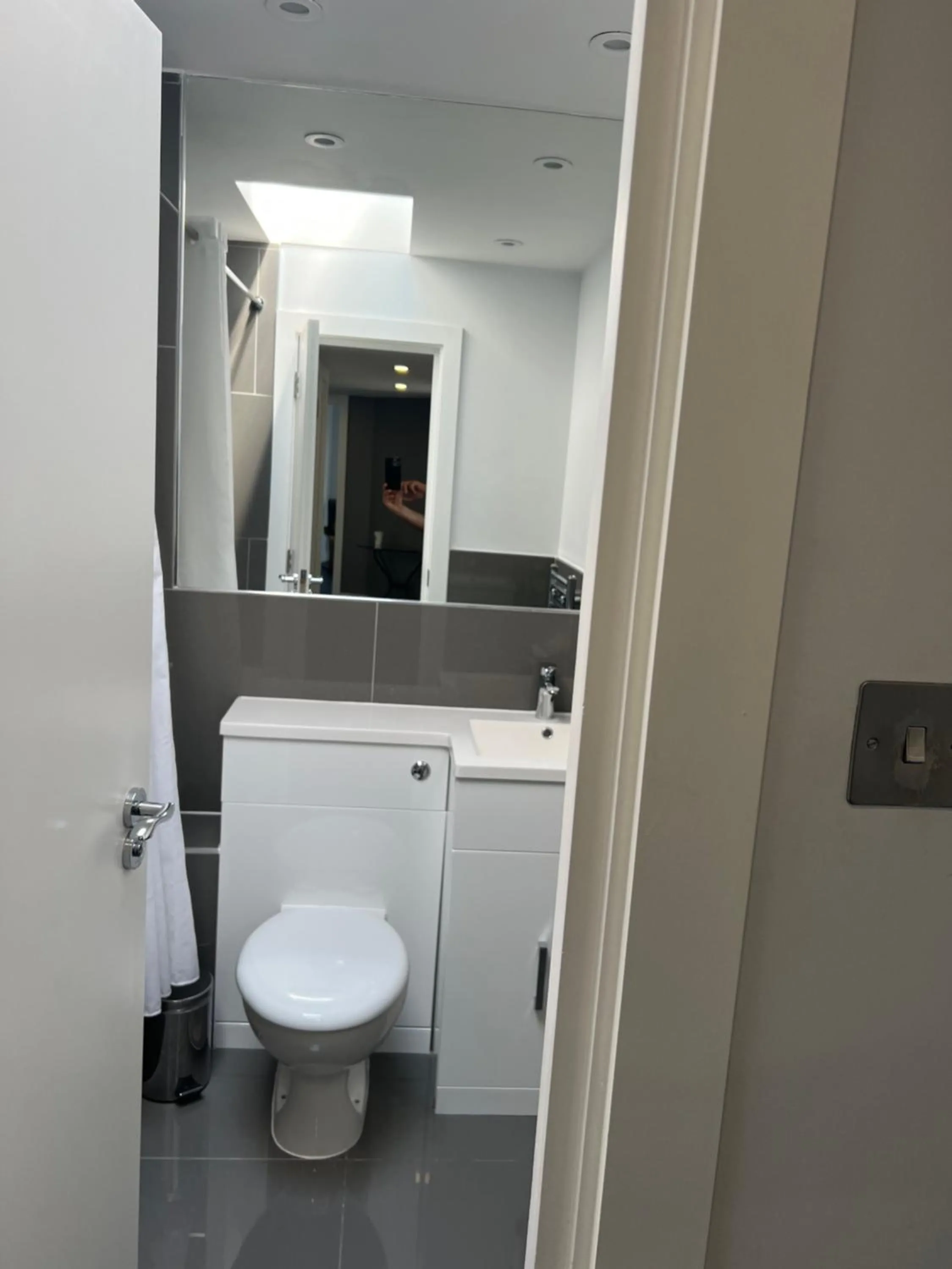 Central Apartment at Chelsea cloister Hotel