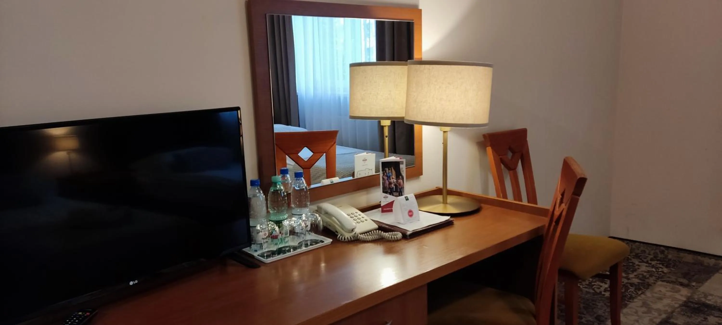 TV and multimedia in Hotel Gromada Radom Centrum