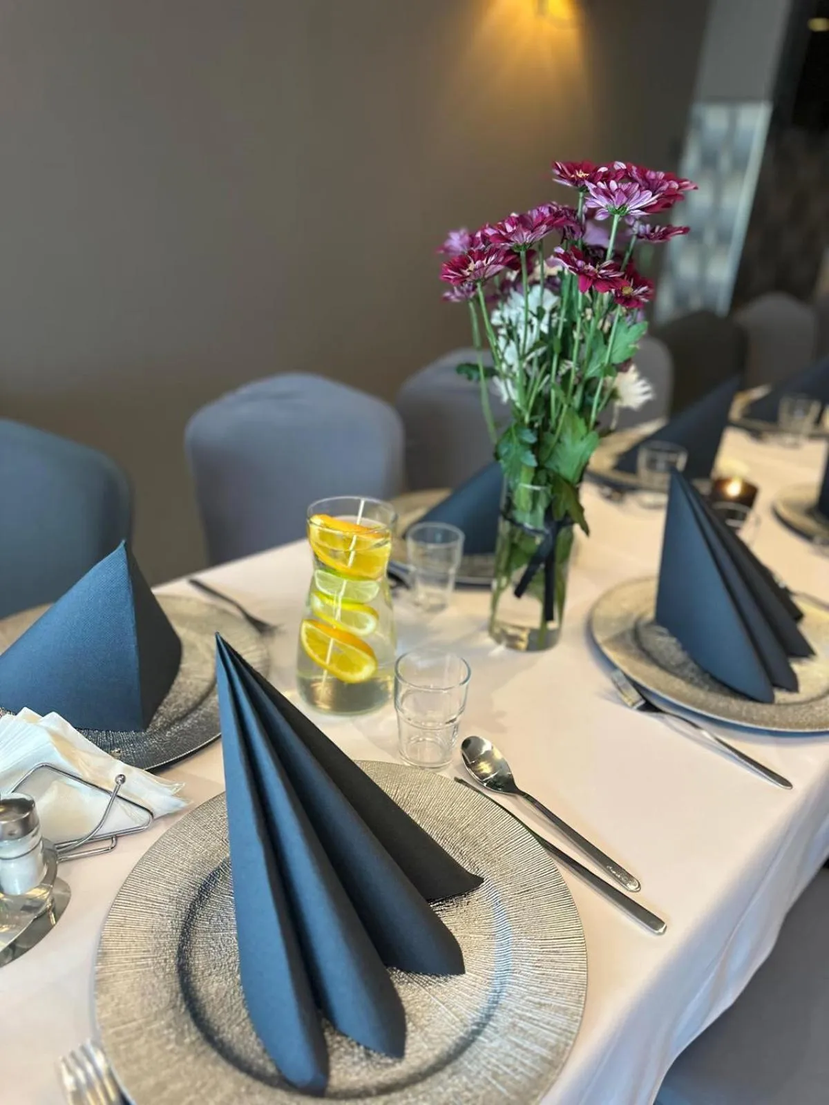 Evening entertainment in Nova Hotel