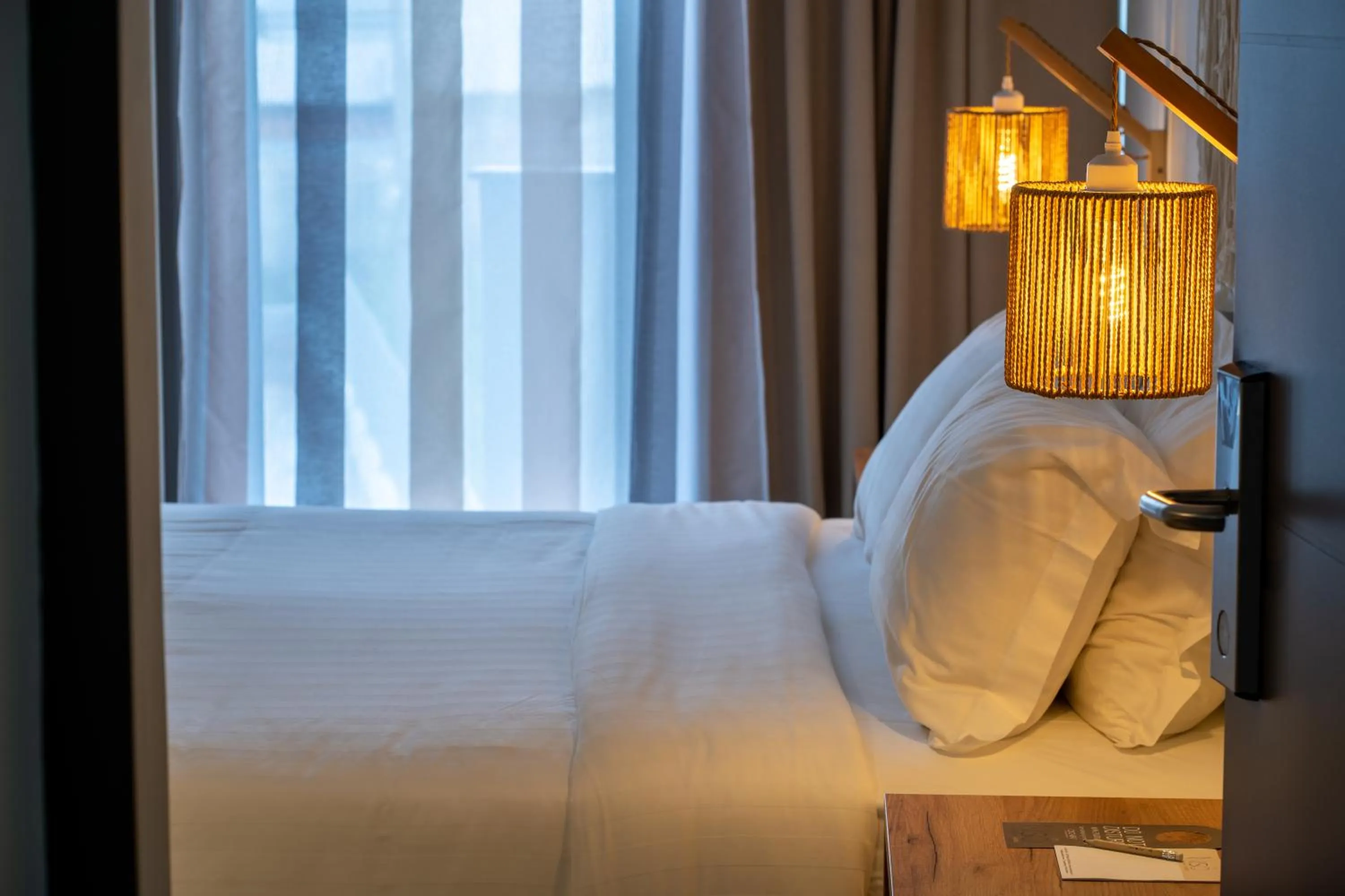 Bed in Niso Skiathos