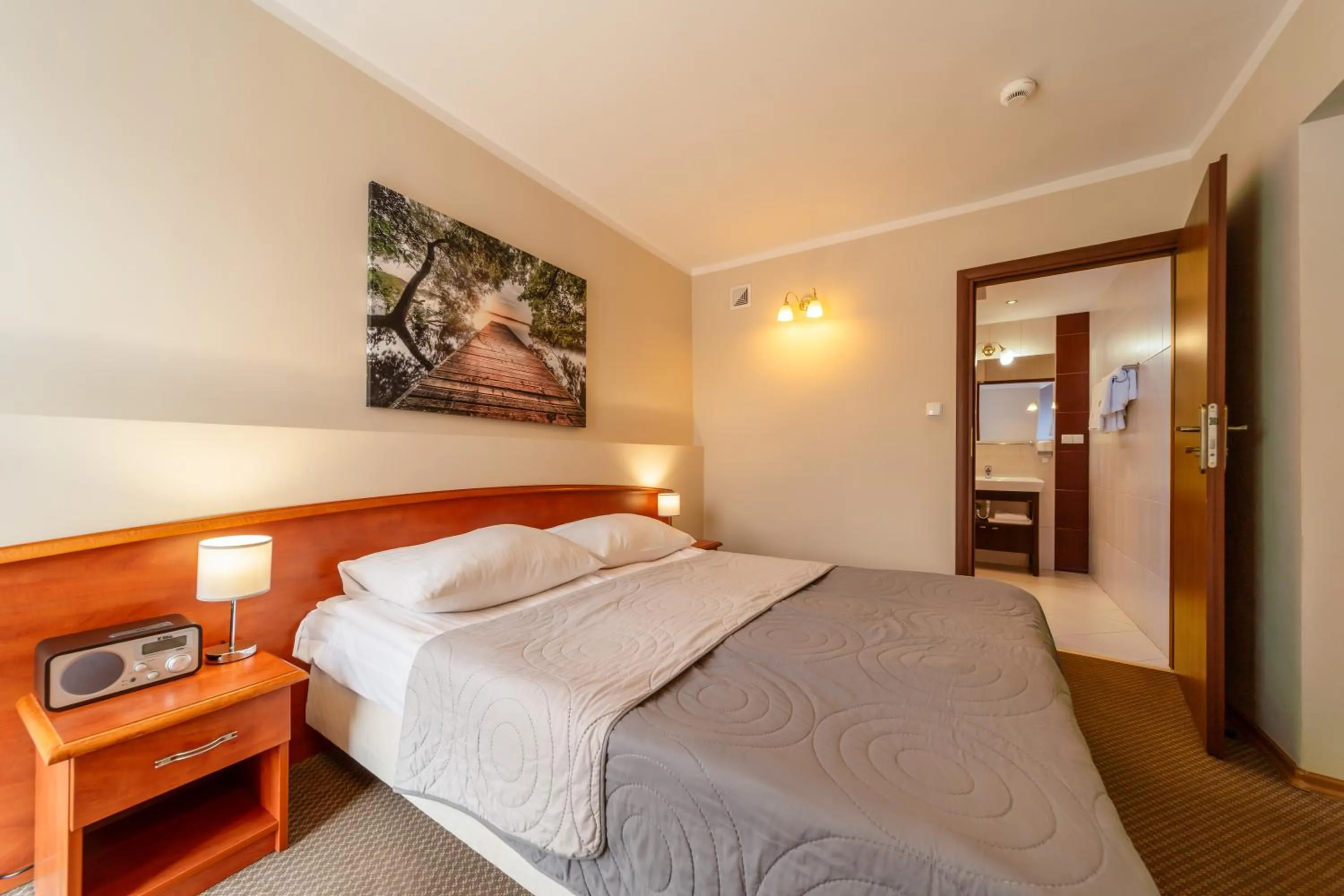 Photo of the whole room, Bed in Hotel Gromada Łomża