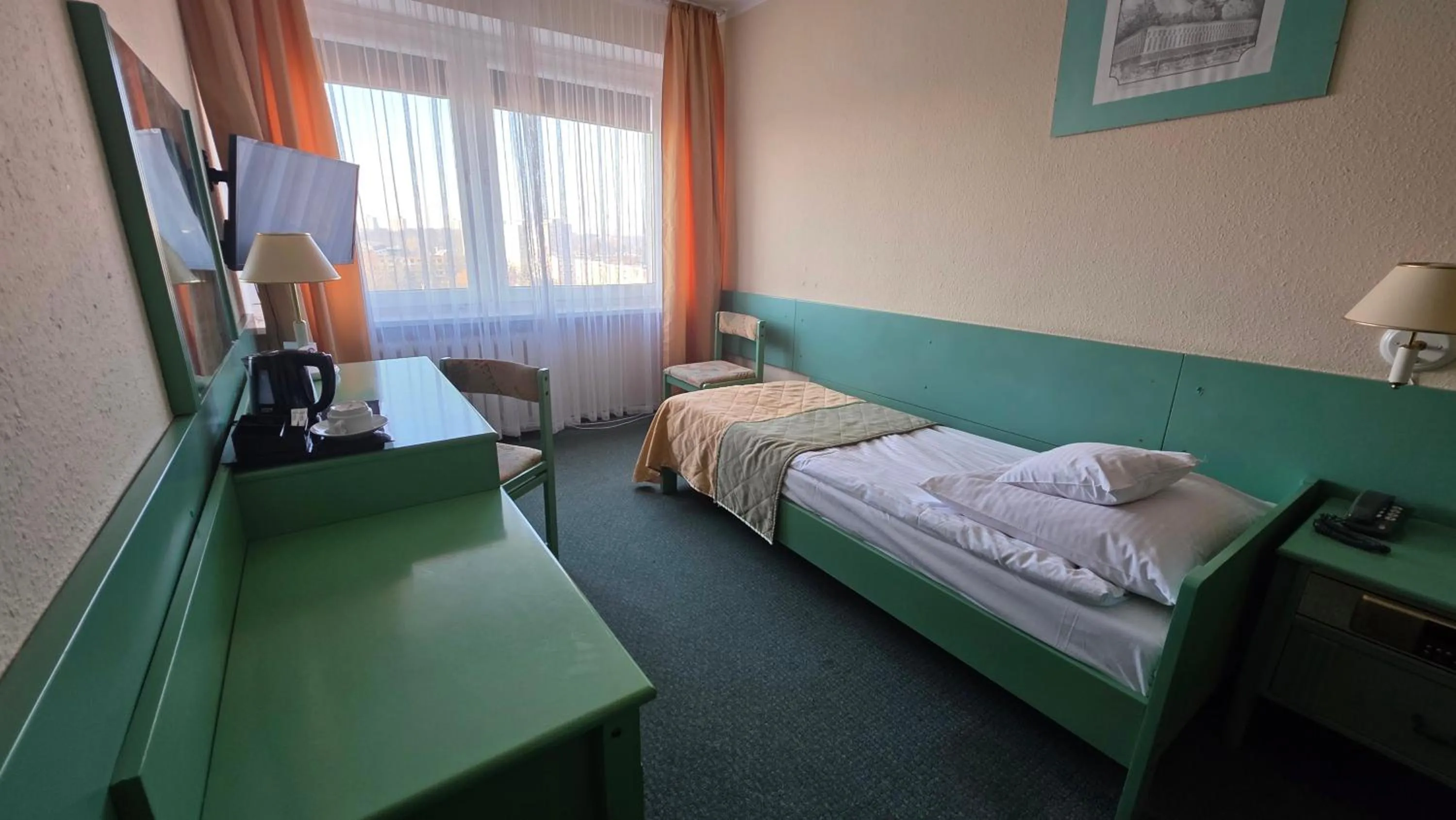 Bed in Hotel Gromada Pila