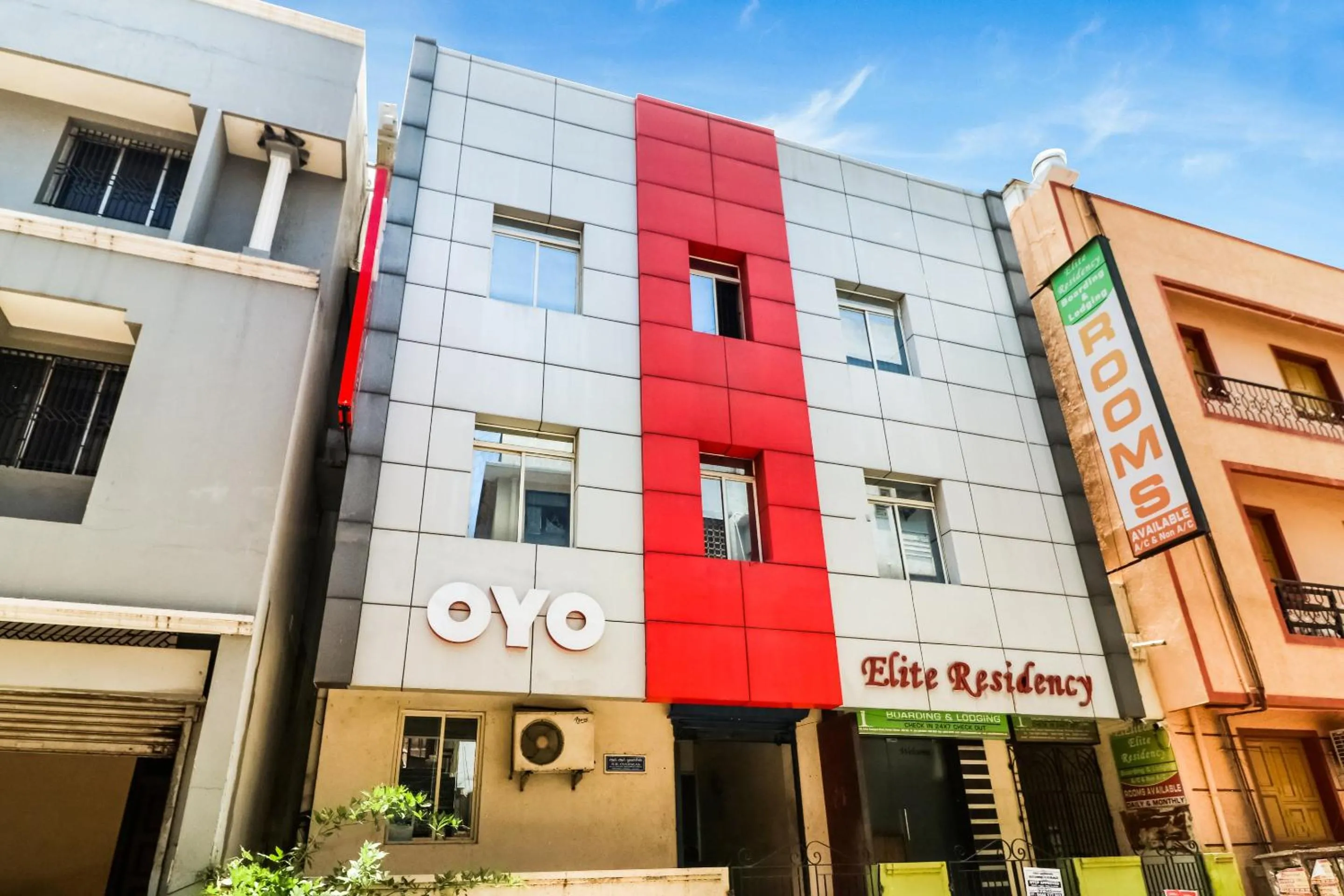 Facade/entrance in Hotel O Elite Residency