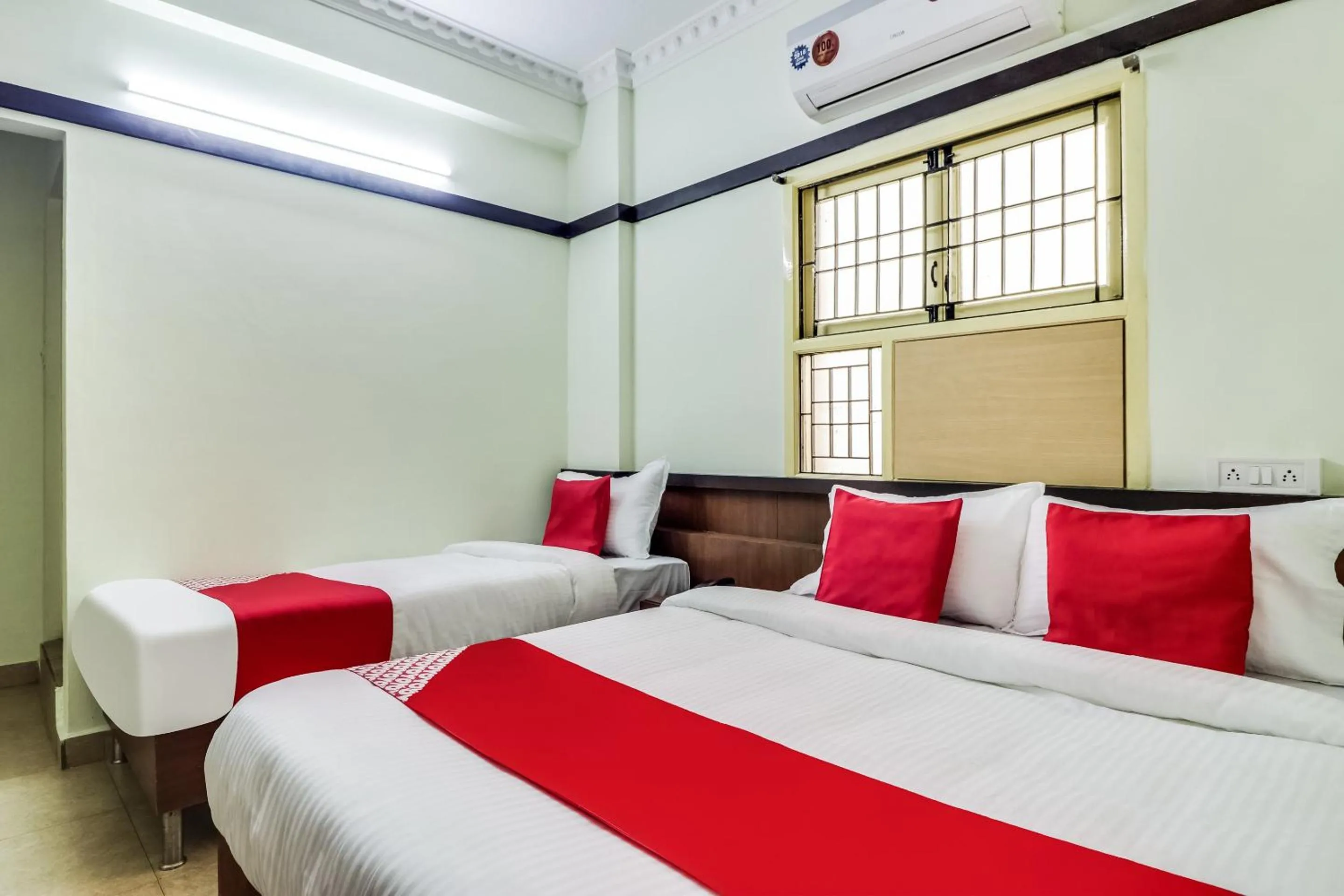 Bedroom in Hotel O Elite Residency