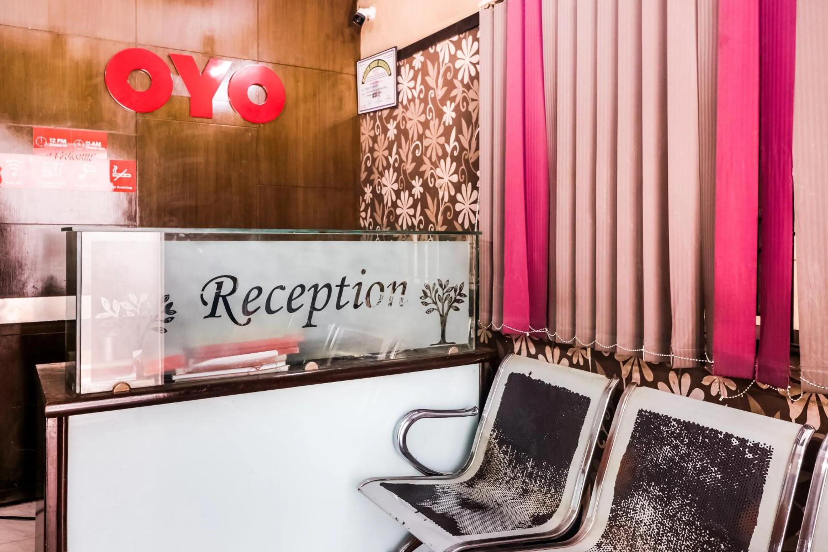 Lobby or reception in Hotel O Elite Residency