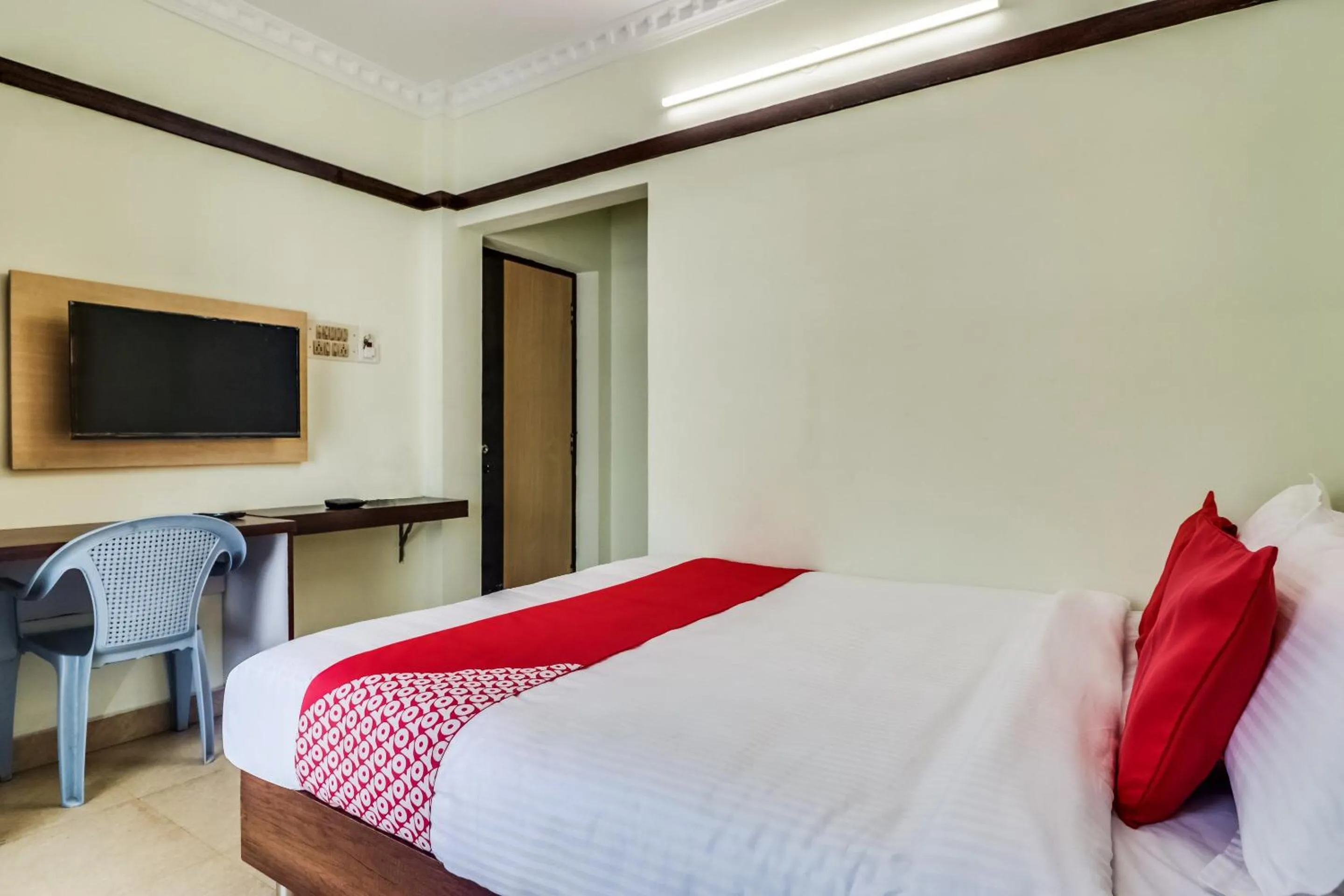 Bedroom in Hotel O Elite Residency