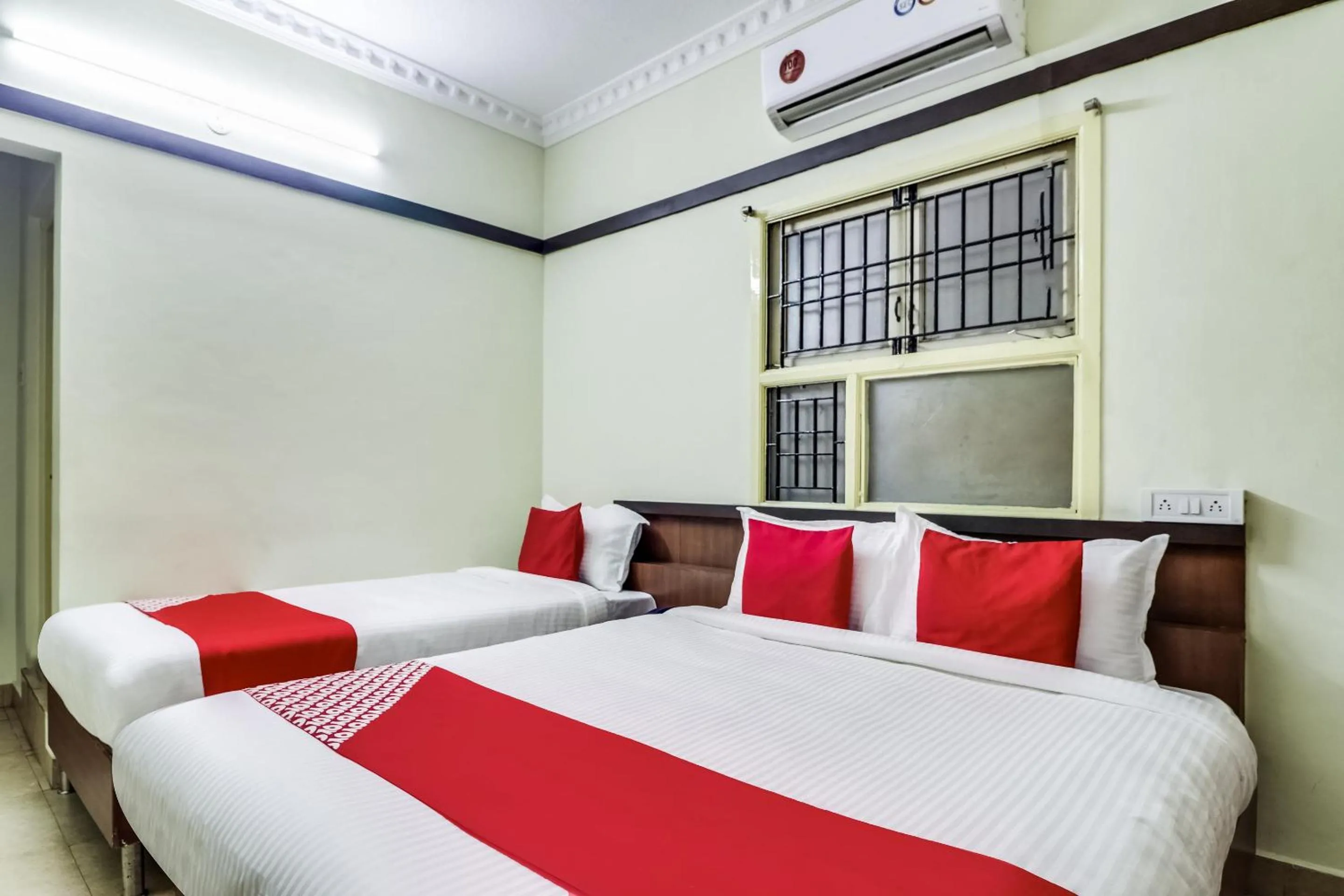 Bedroom in Hotel O Elite Residency