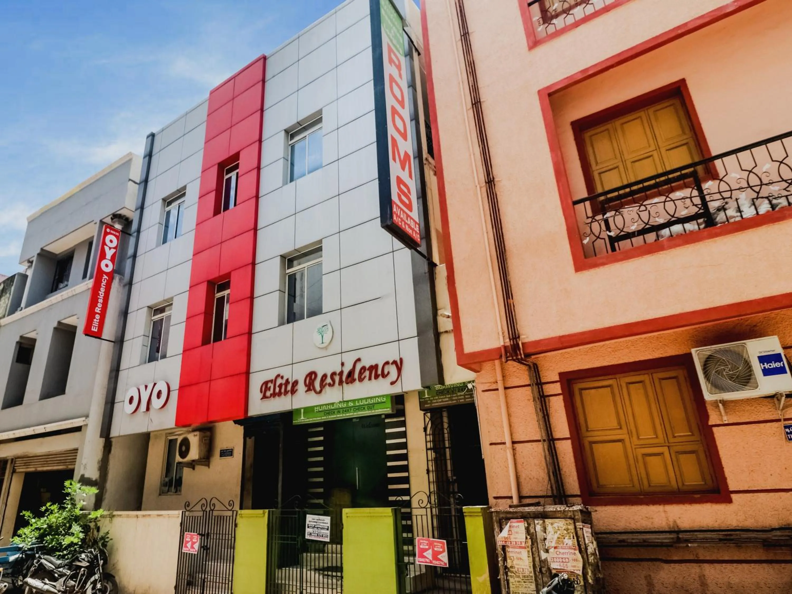 Facade/entrance in Hotel O Elite Residency
