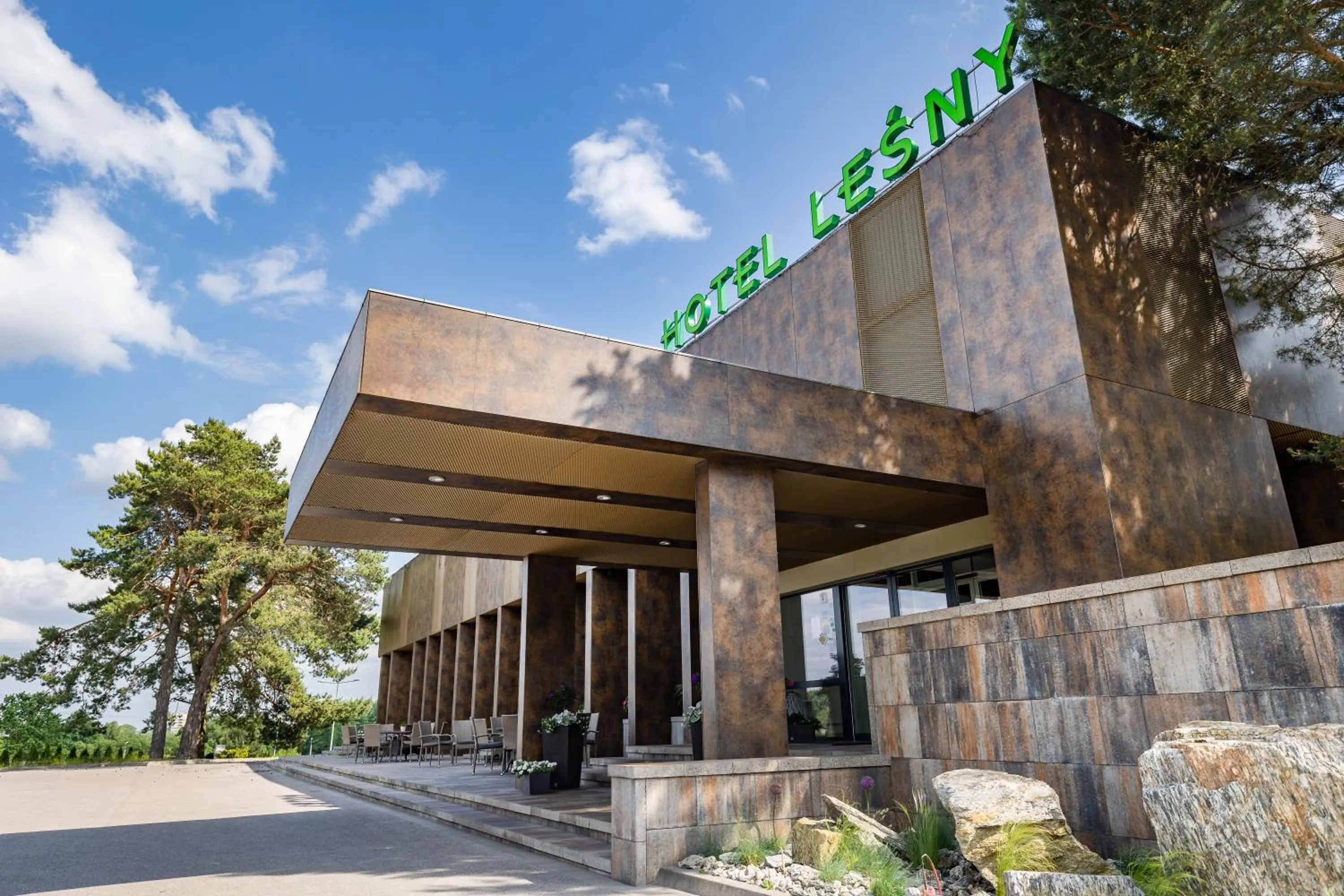 Property building in Hotel Leśny