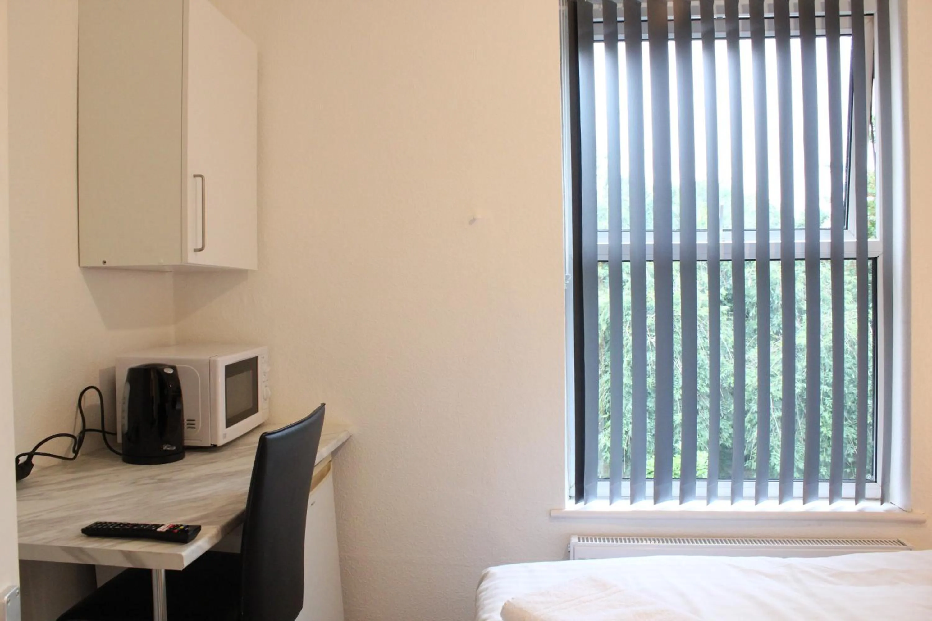 minibar, Bed in St Peter's Shared House