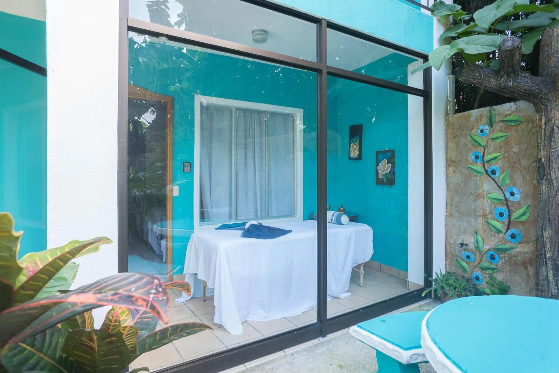 Spa and wellness centre/facilities in The Blue Suites & Spa