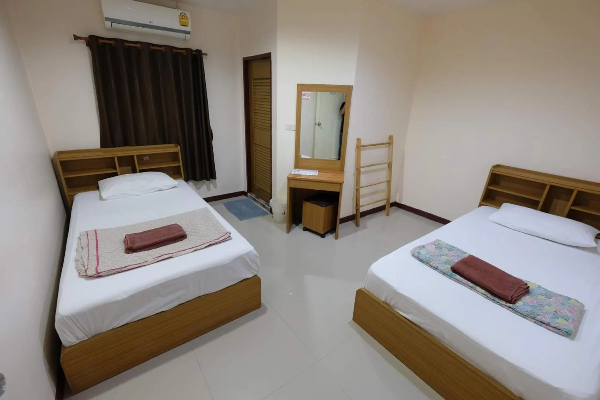 Bed in Phi Phi Blue Lagoon
