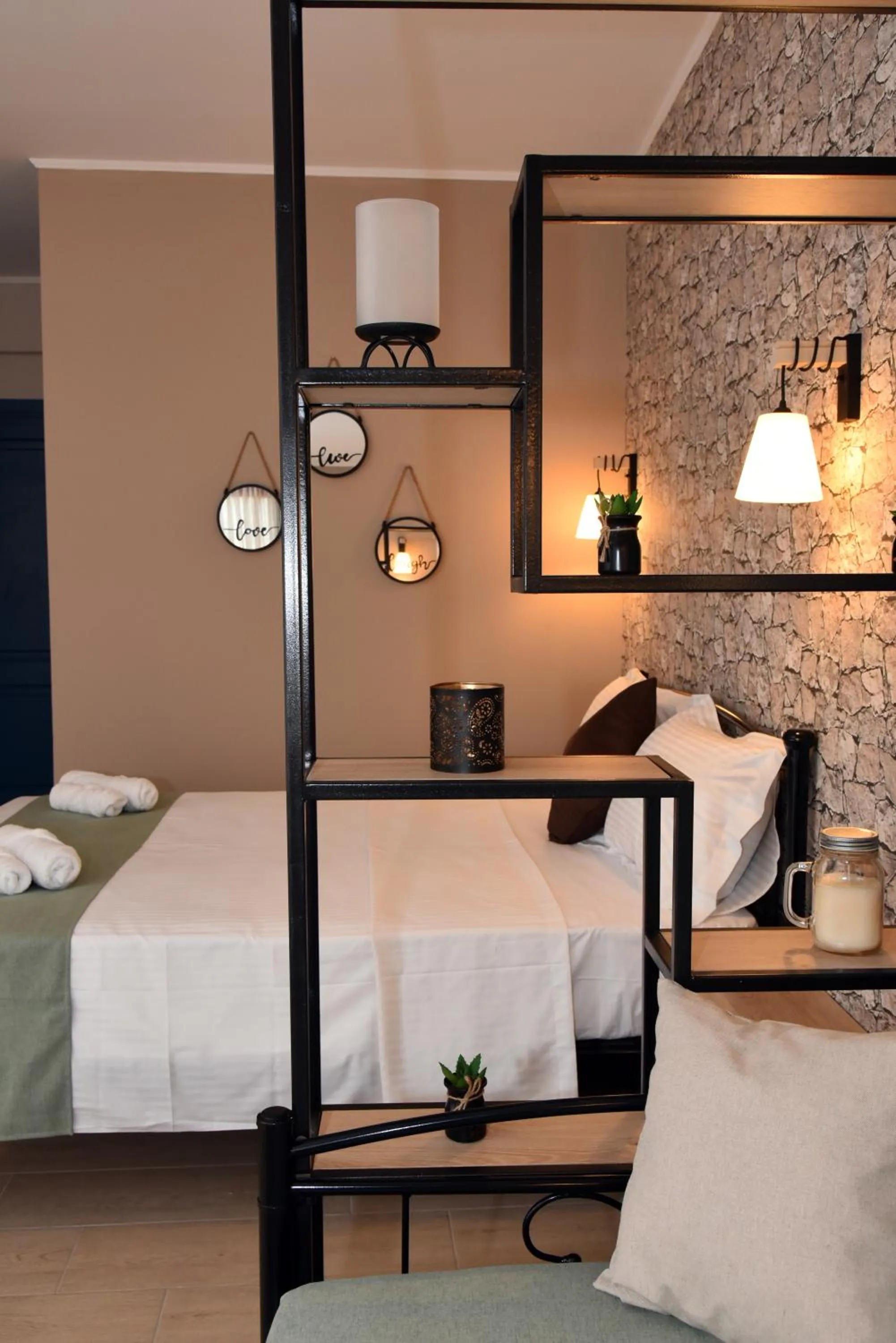 Bed in Shining Star Petra